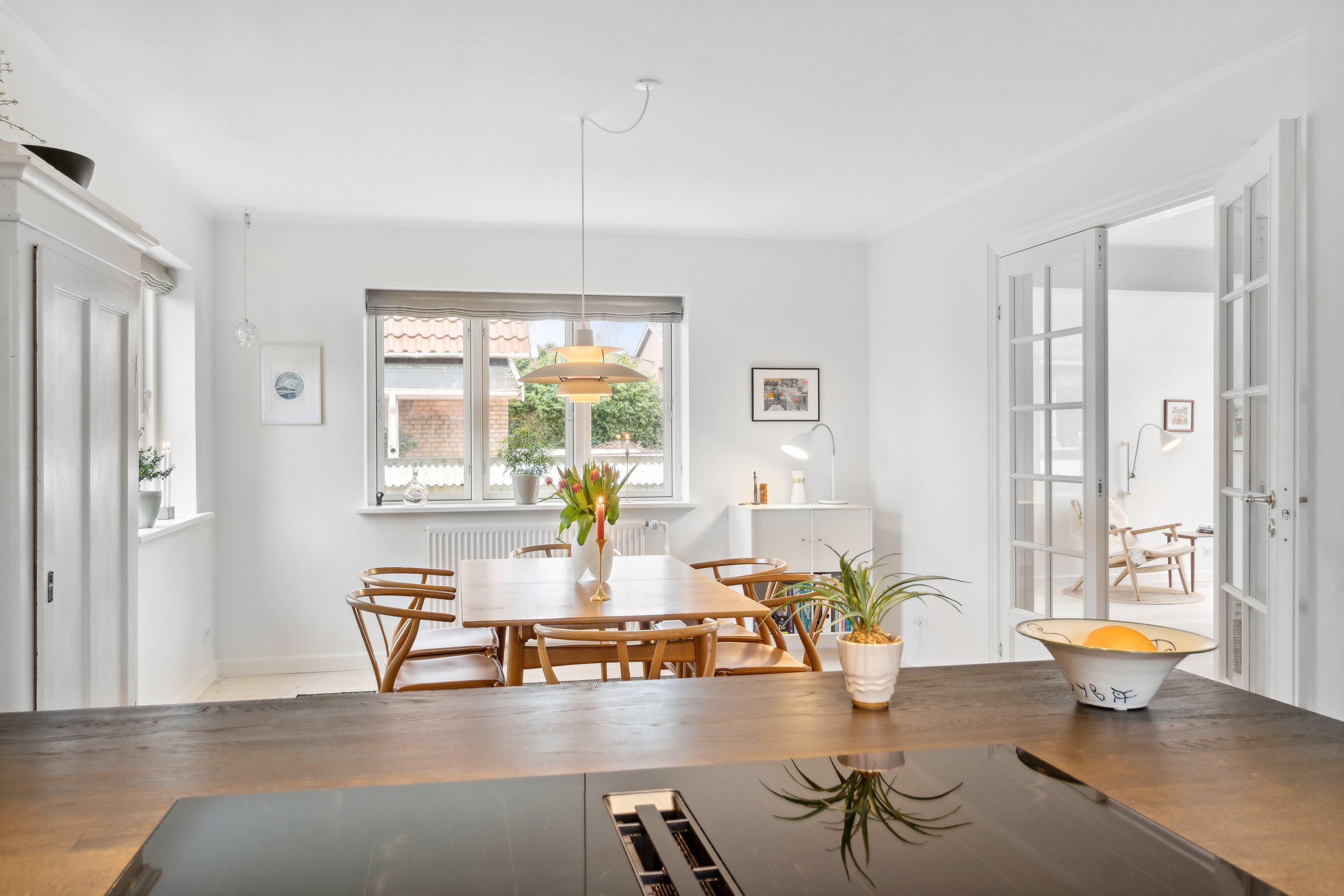 Fremhævet spisestue billede i fuldskærmstilstand. Billede af Dr Egedesvej 1, 4500 Nykøbing Sj