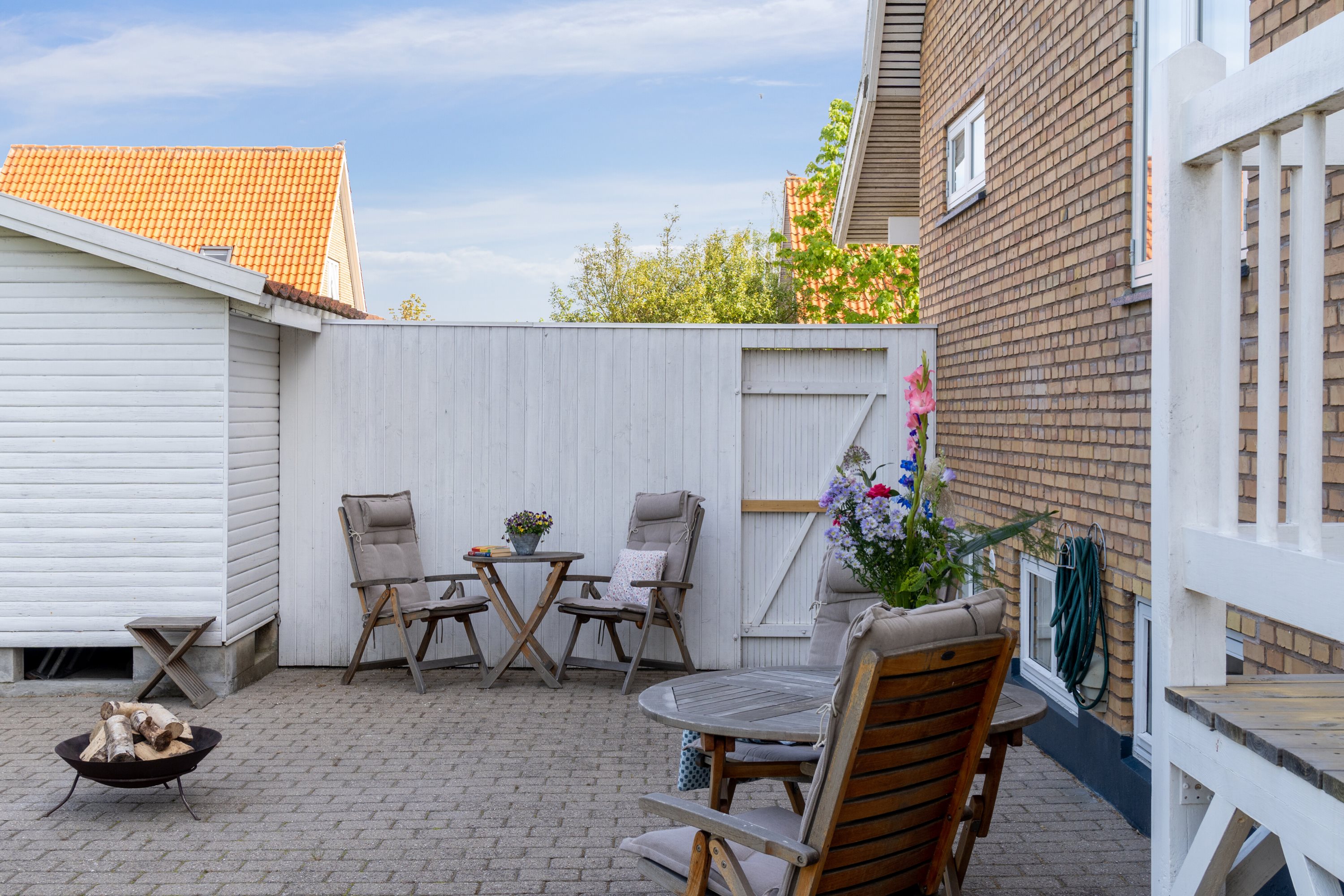 Fremhævet terrasse billede i fuldskærmstilstand. Billede af Dr Egedesvej 1, 4500 Nykøbing Sj