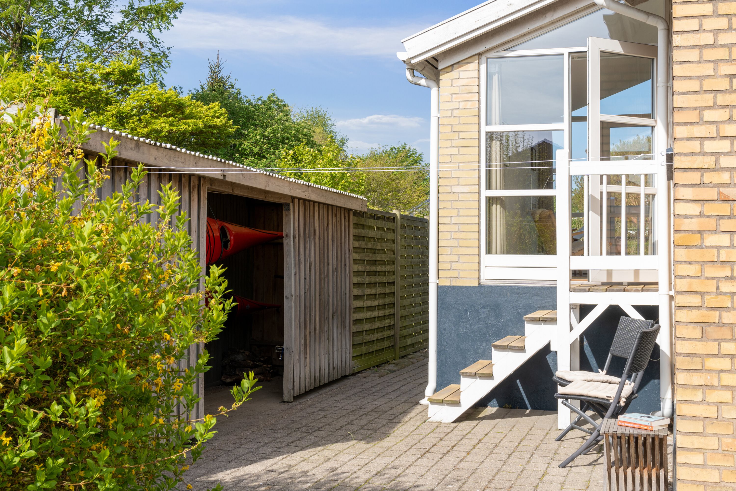 Fremhævet terrasse billede i fuldskærmstilstand. Billede af Dr Egedesvej 1, 4500 Nykøbing Sj