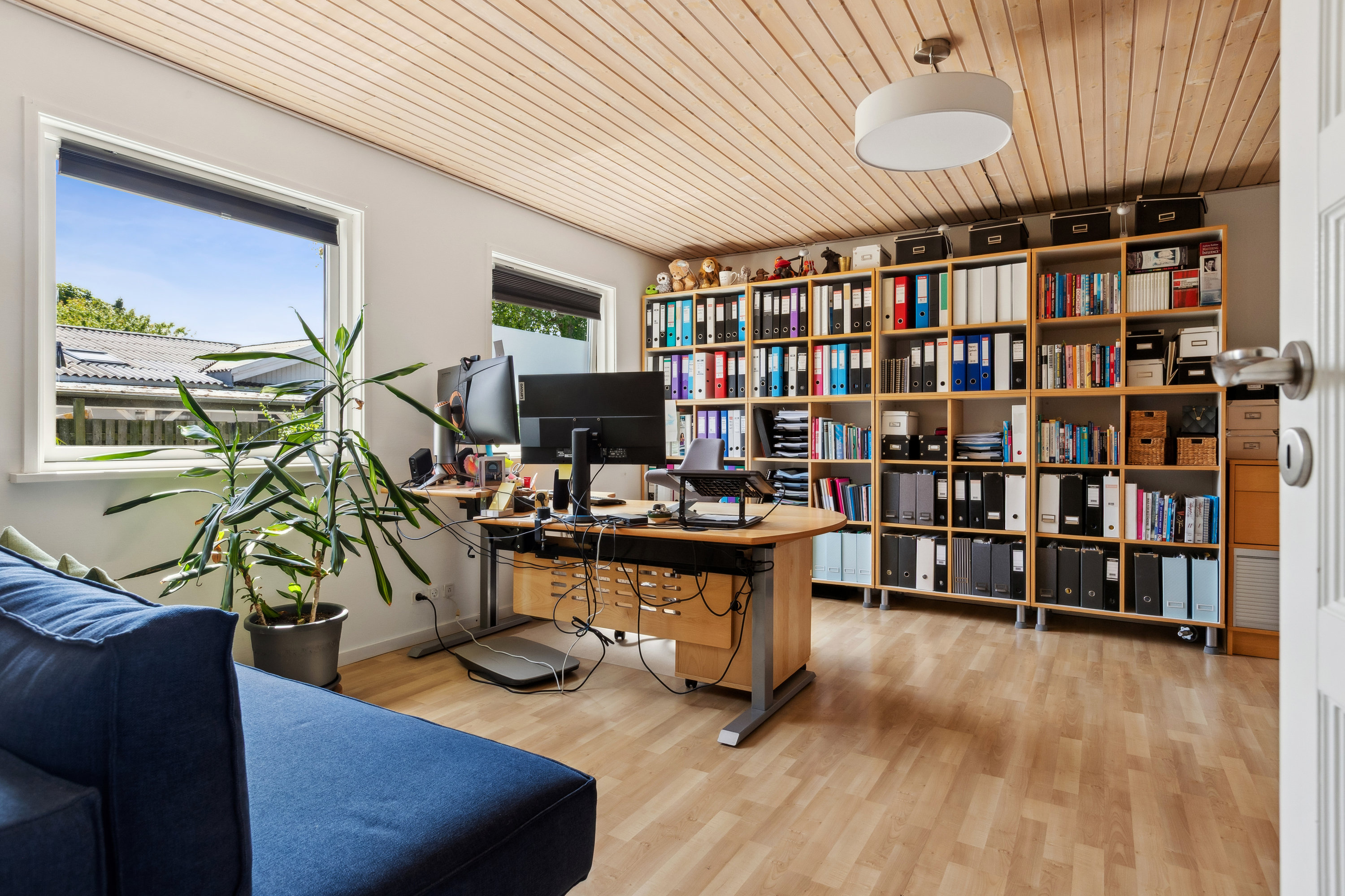 Fremhævet  billede i fuldskærmstilstand. Billede af Suezvej 36, 2770 Kastrup