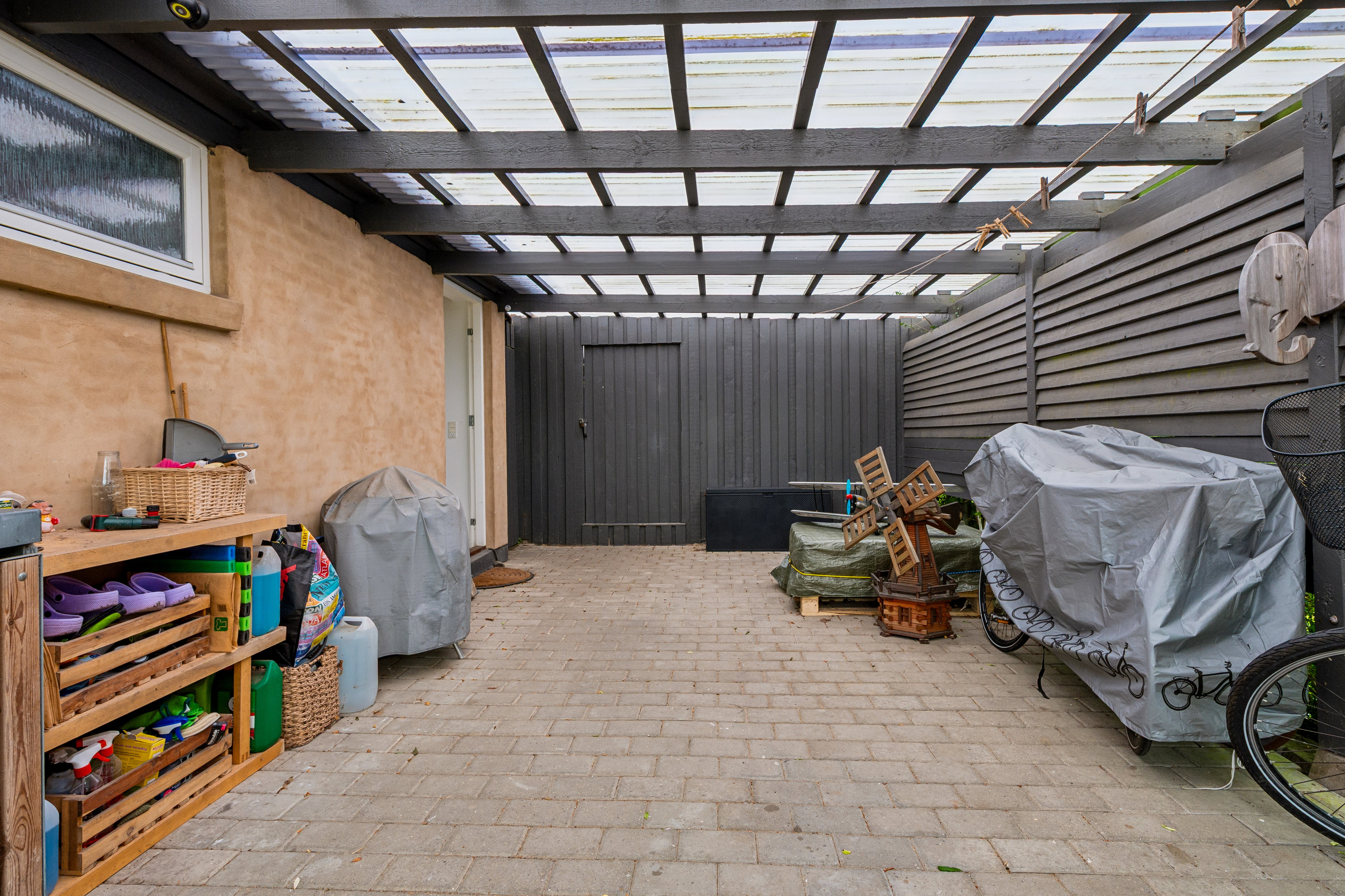 Fremhævet  billede i fuldskærmstilstand. Billede af Suezvej 36, 2770 Kastrup