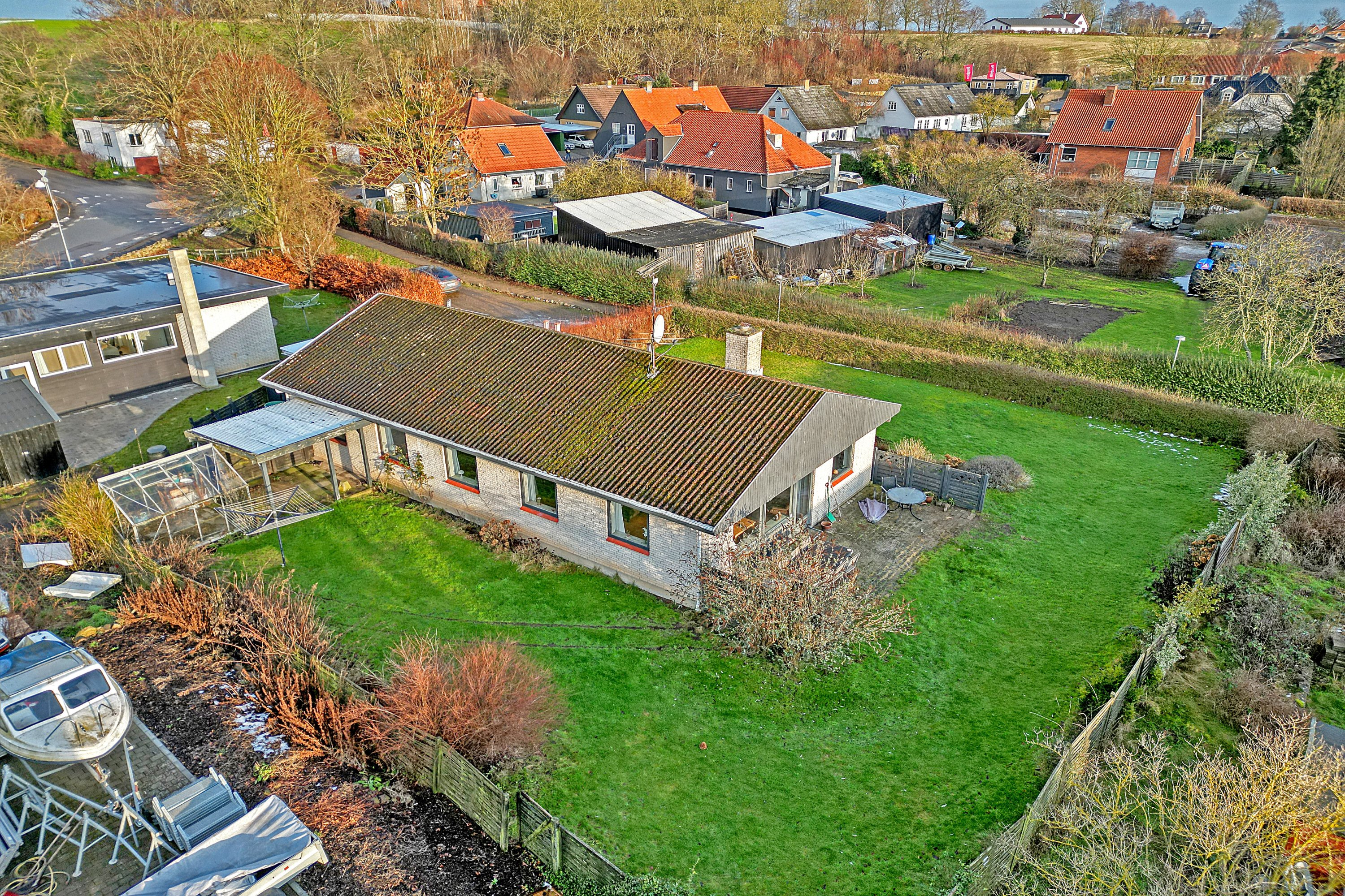 Fremhævet luftfoto billede i fuldskærmstilstand. Billede af Glostrupvej 1, Egebjerg, 4500 Nykøbing Sj