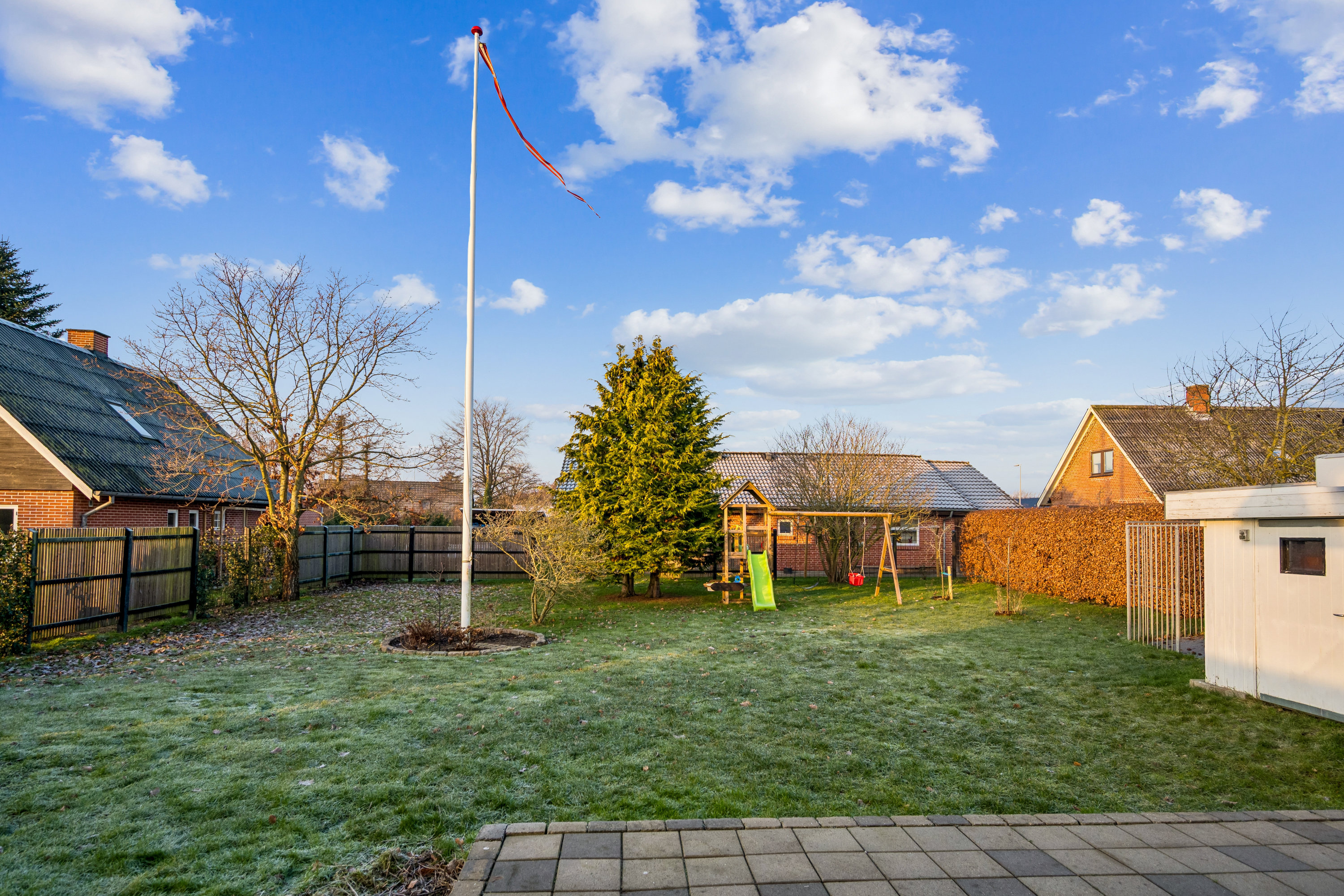 Fremhævet have billede i fuldskærmstilstand. Billede af Lupinvej 6, 8382 Hinnerup