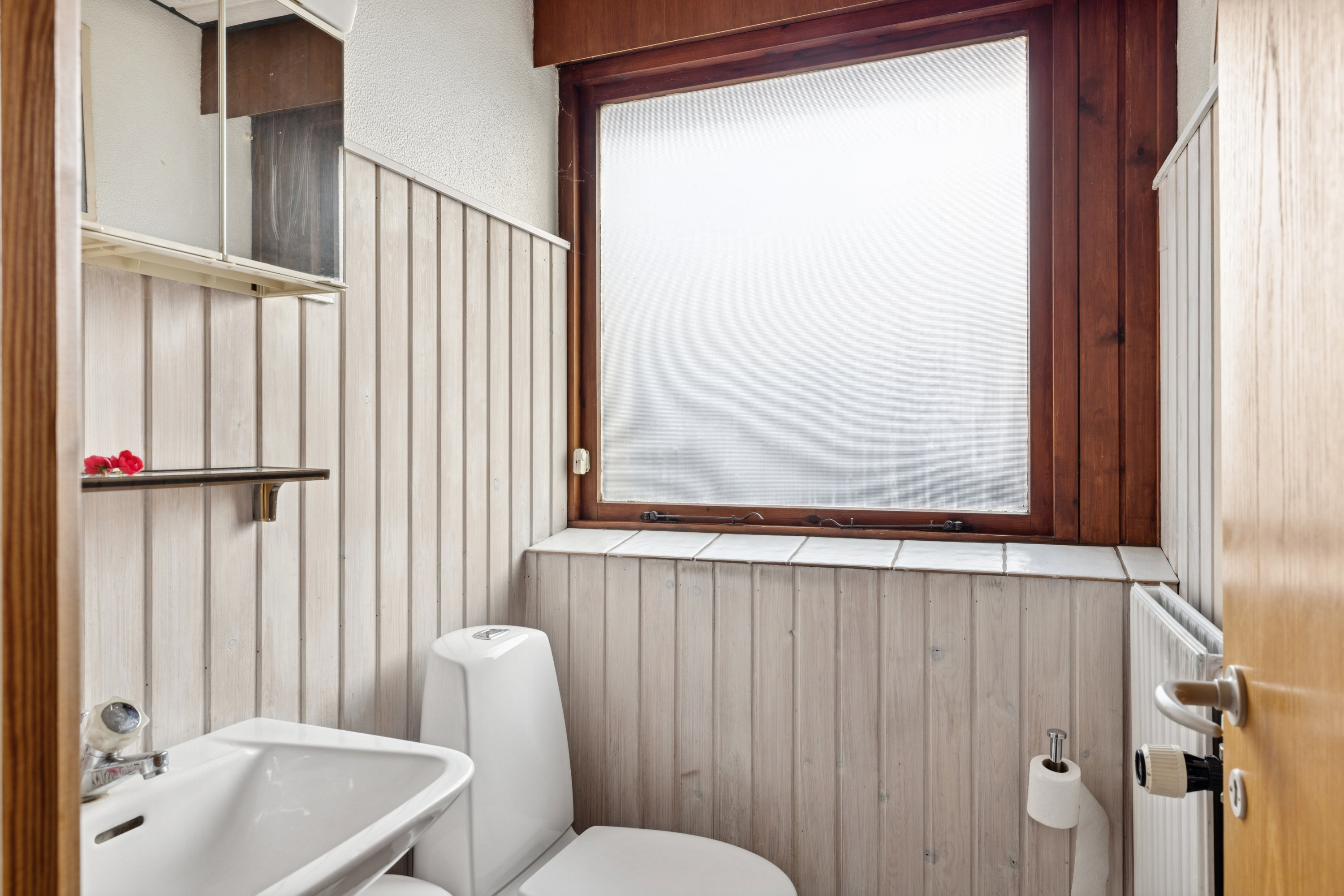 Fremhævet badeværelse billede i fuldskærmstilstand. Billede af Fyrrestien 13, Birgittelyst, 8800 Viborg