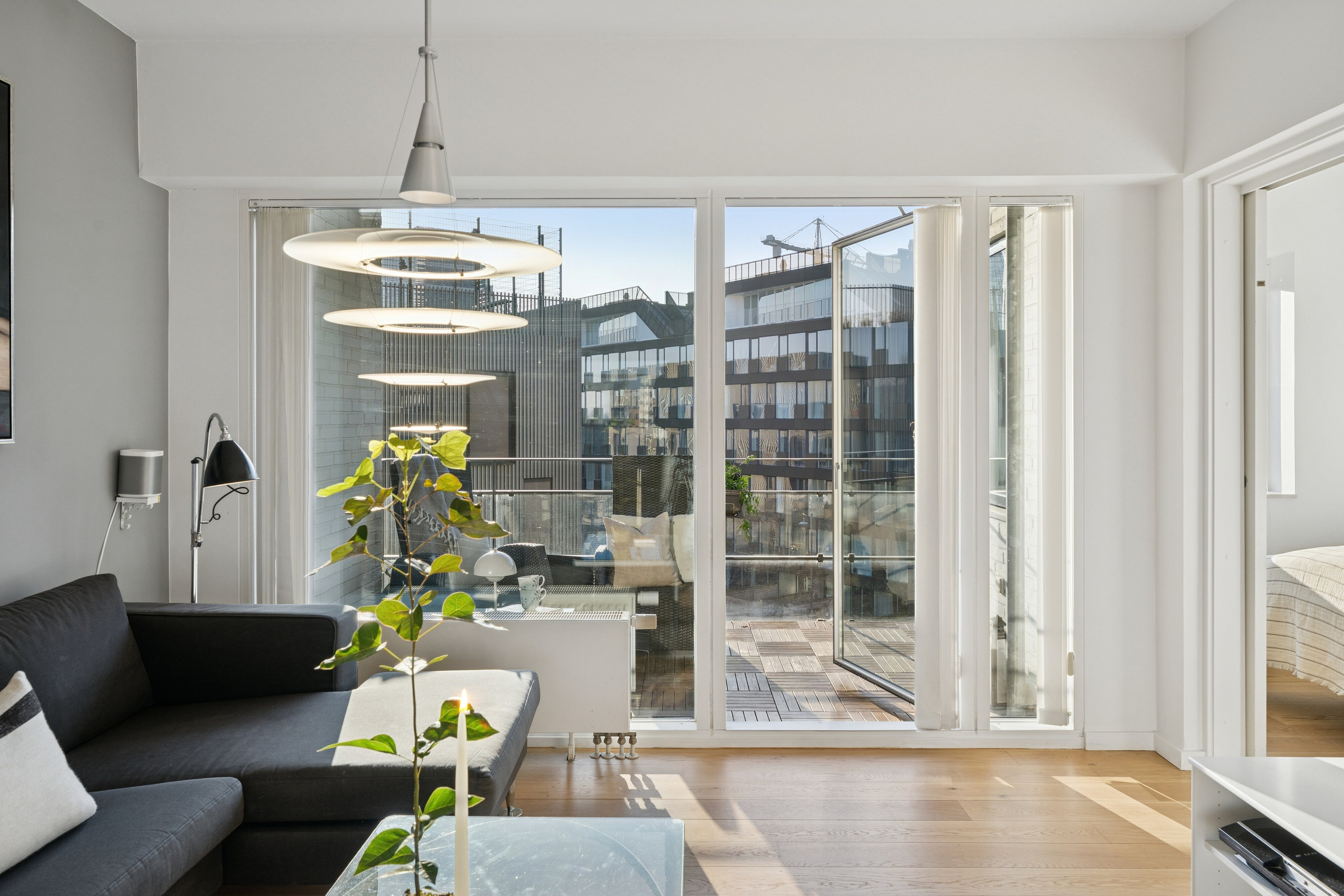 Fremhævet stue billede i fuldskærmstilstand. Billede af Jens Otto Krags Gade 2, 4. th., 2300 København S