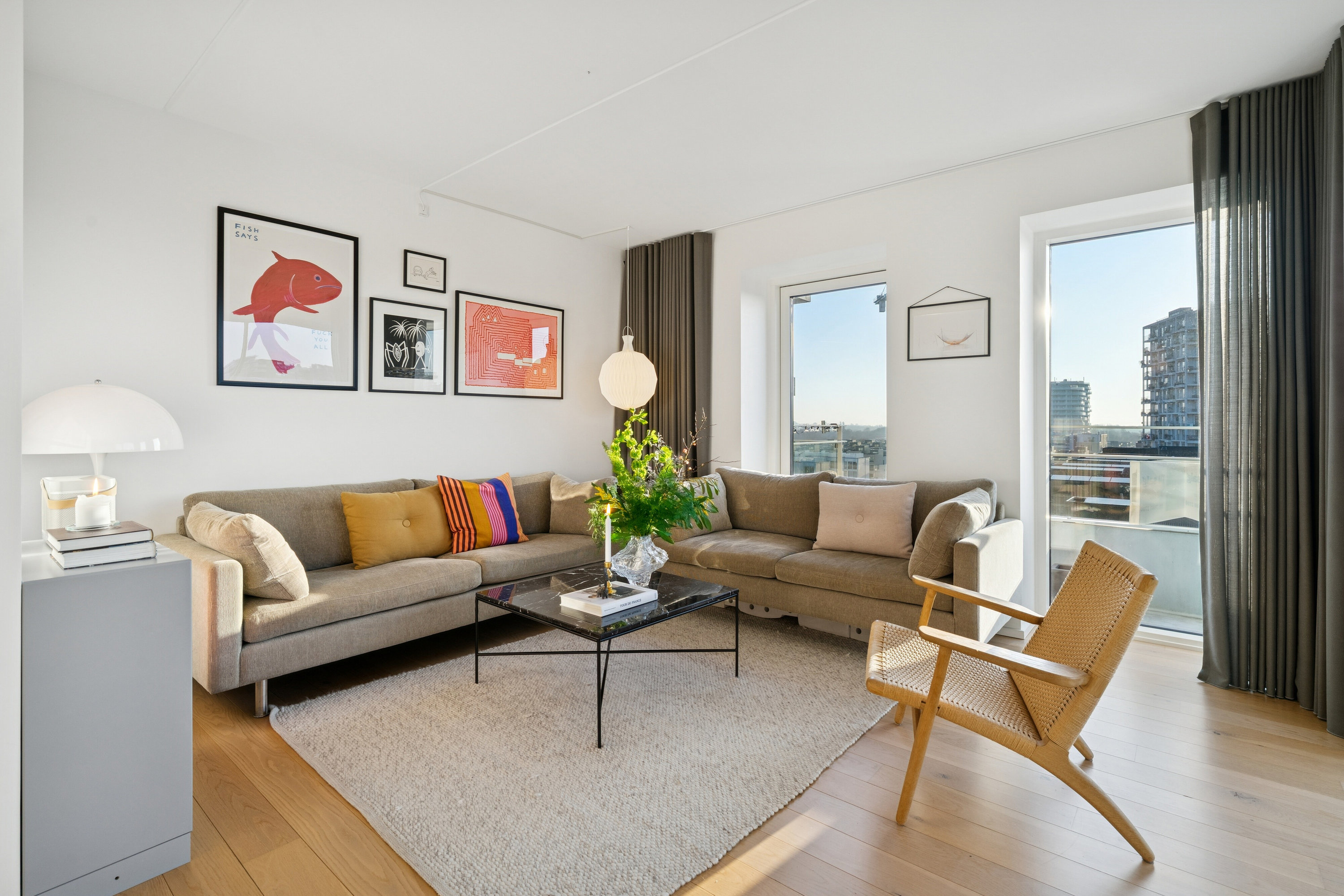 Fremhævet stue billede i fuldskærmstilstand. Billede af Islands Brygge 38D, 6. th., 2300 København S