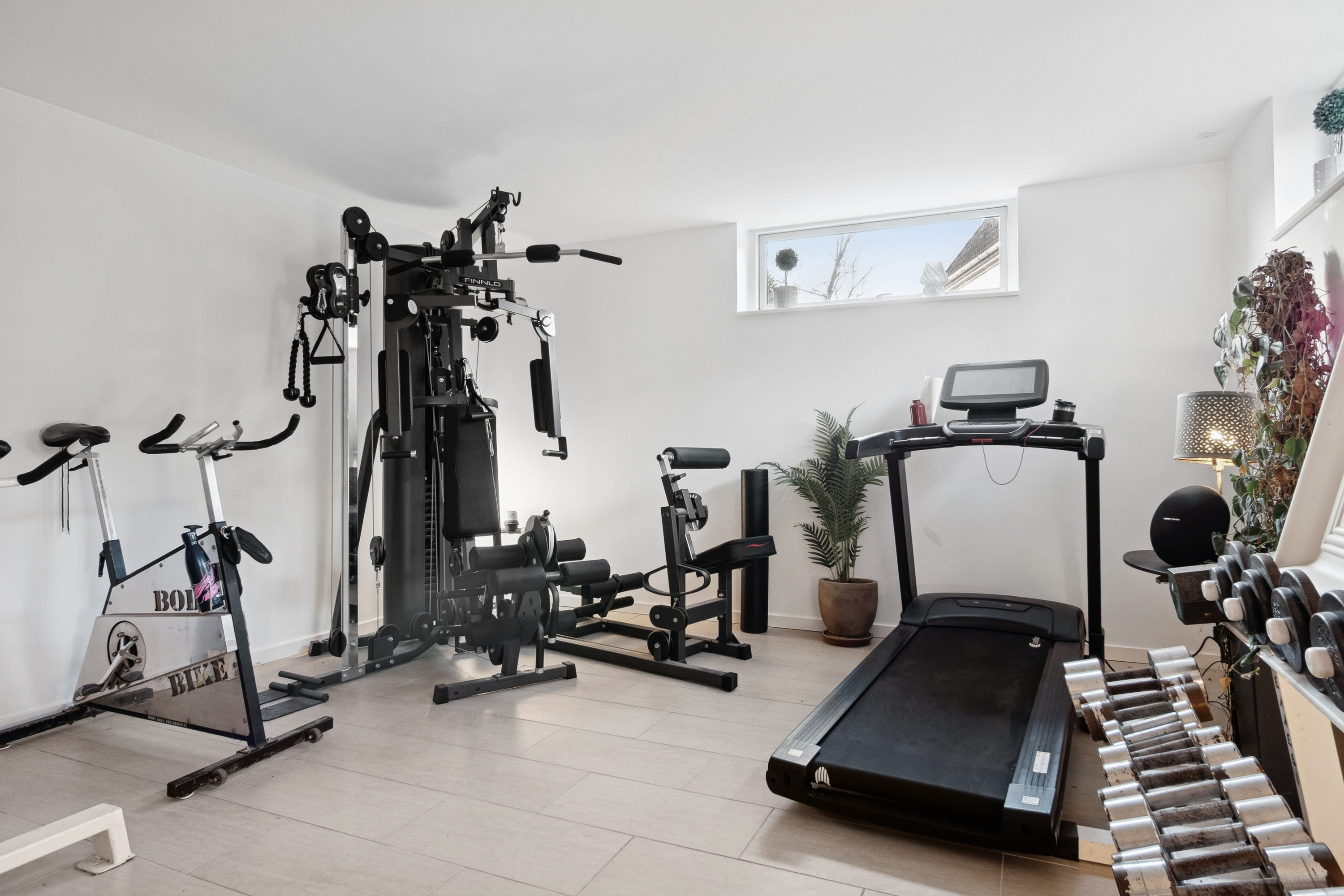 Fremhævet disponibelt rum billede i fuldskærmstilstand. Billede af Gammel Køge Landevej 790B, 2660 Brøndby Strand