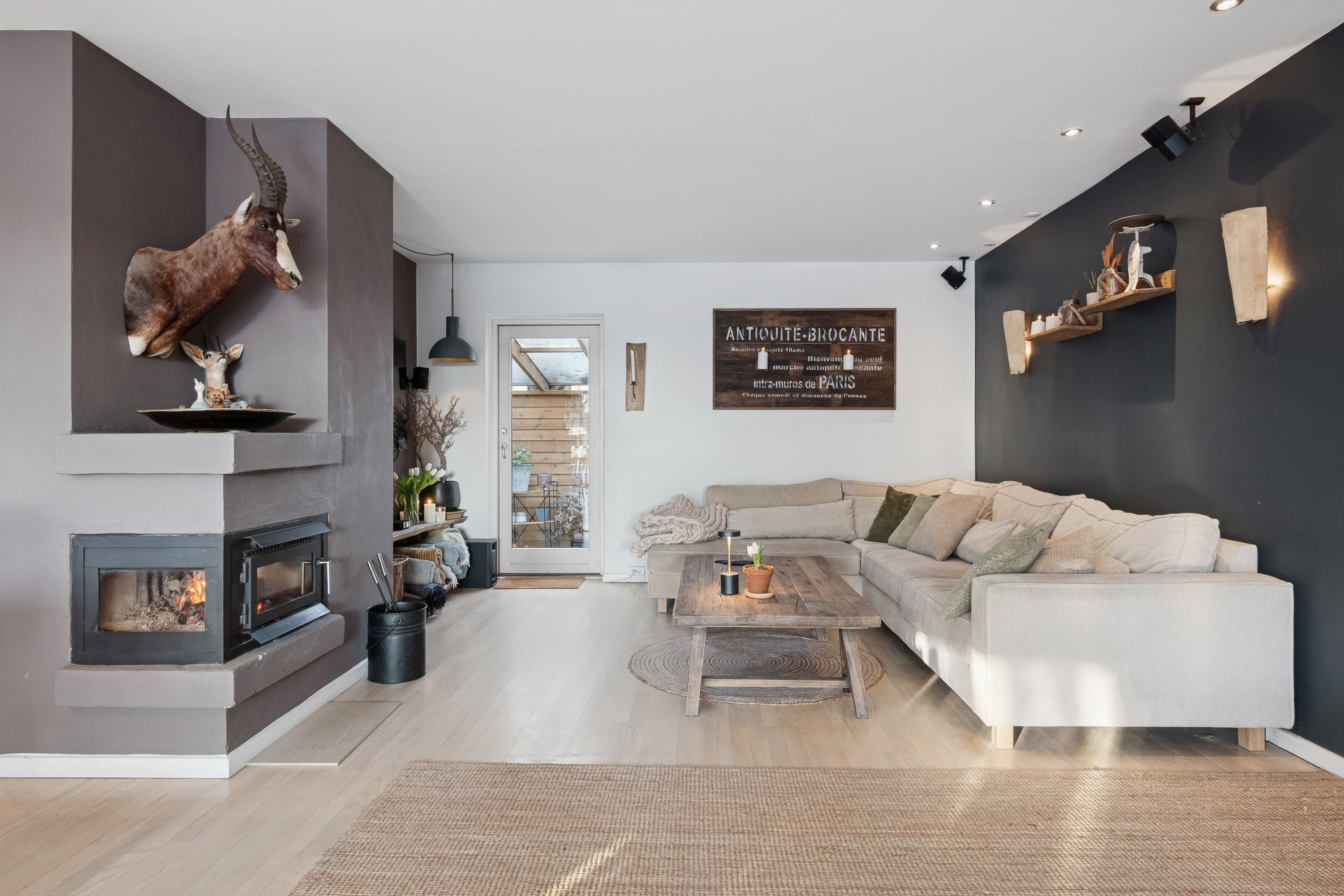 Fremhævet værelse billede i fuldskærmstilstand. Billede af Gammel Køge Landevej 790B, 2660 Brøndby Strand