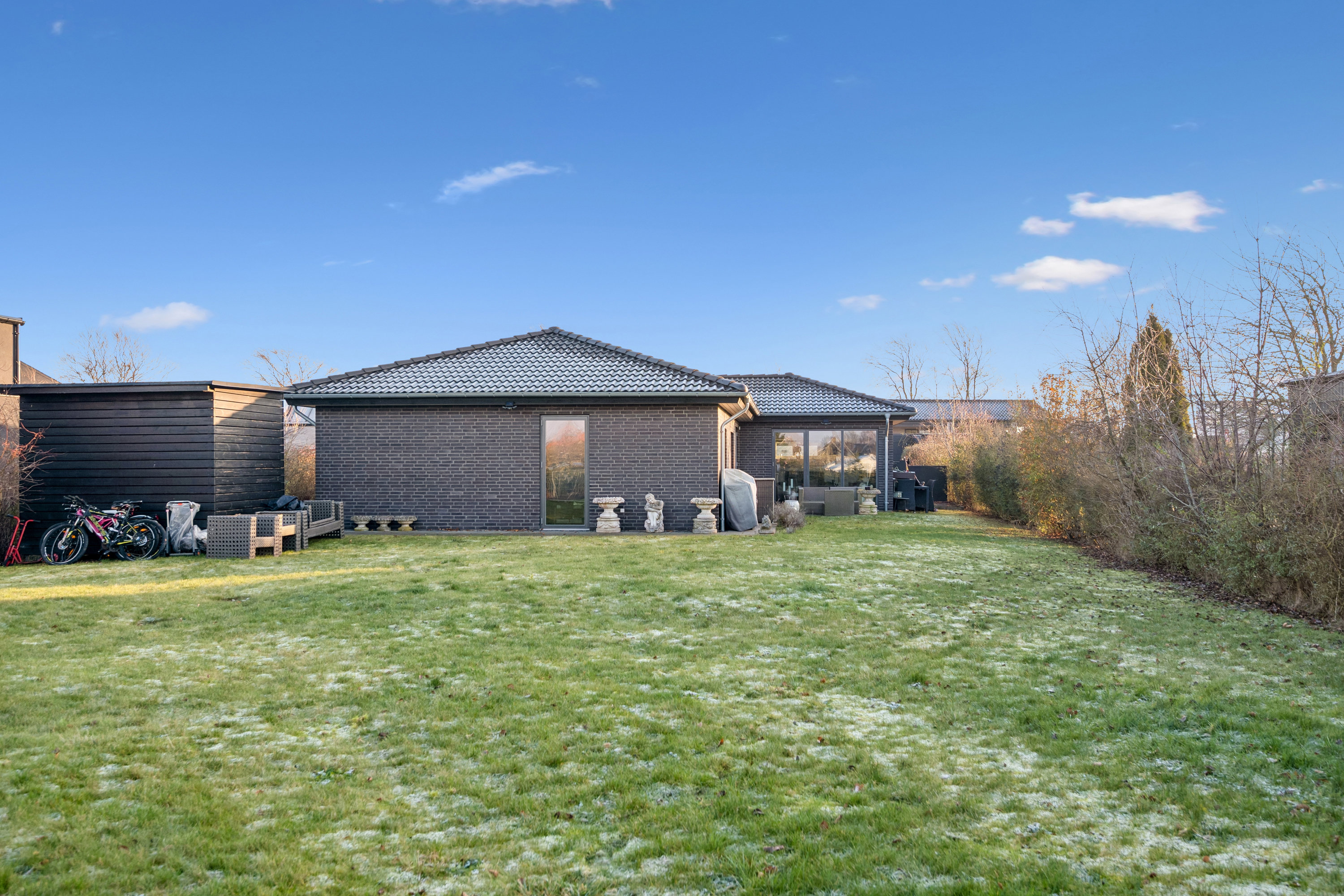 Fremhævet andet billede i fuldskærmstilstand. Billede af Strandvangsvej 21, 8250 Egå