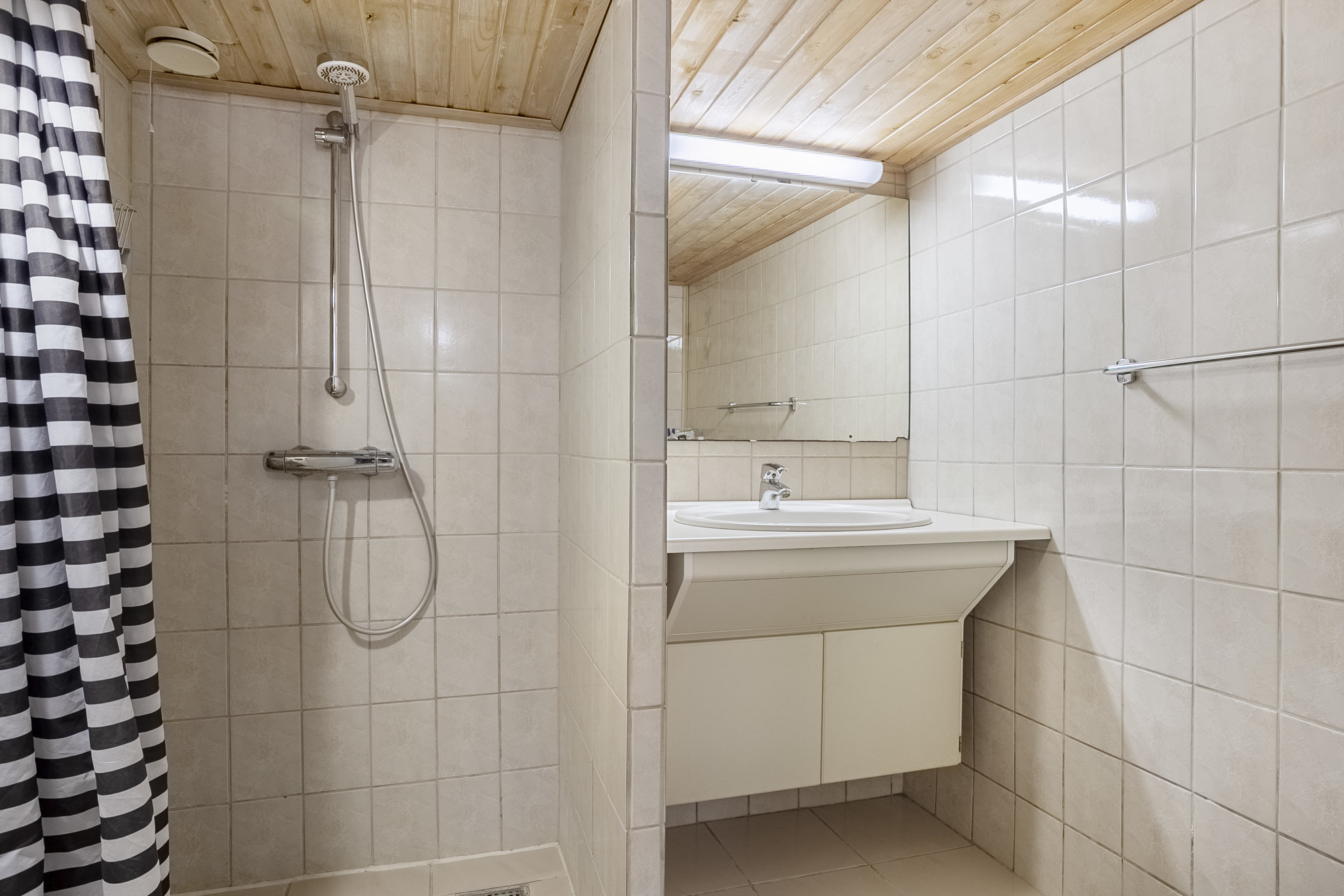 Fremhævet badeværelse billede i fuldskærmstilstand. Billede af Gormsgade 6, 8700 Horsens