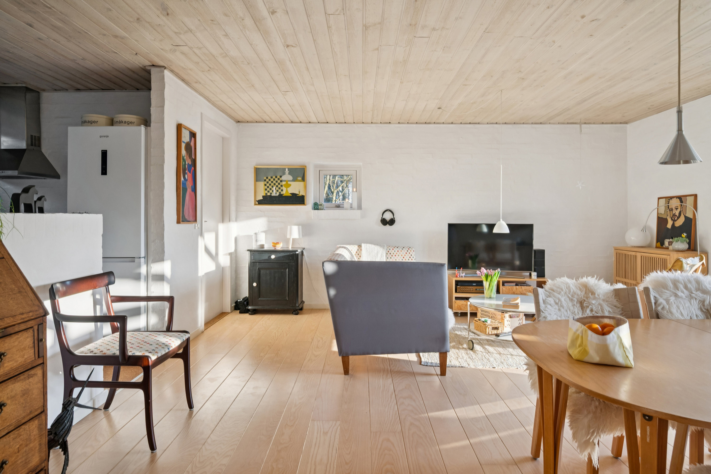 Fremhævet stue billede i fuldskærmstilstand. Billede af Hybenvej 7B, 8240 Risskov