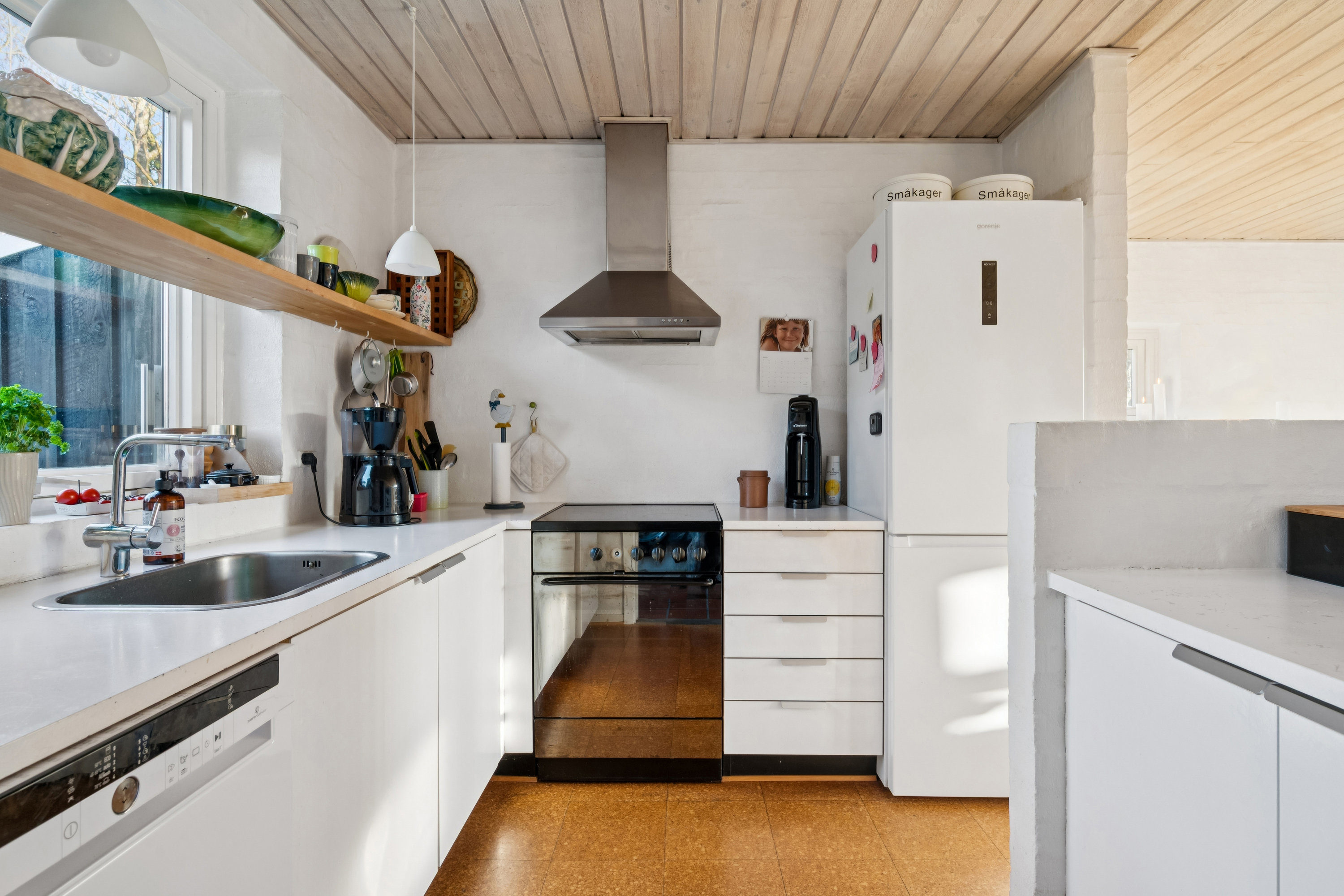 Fremhævet køkken billede i fuldskærmstilstand. Billede af Hybenvej 7B, 8240 Risskov