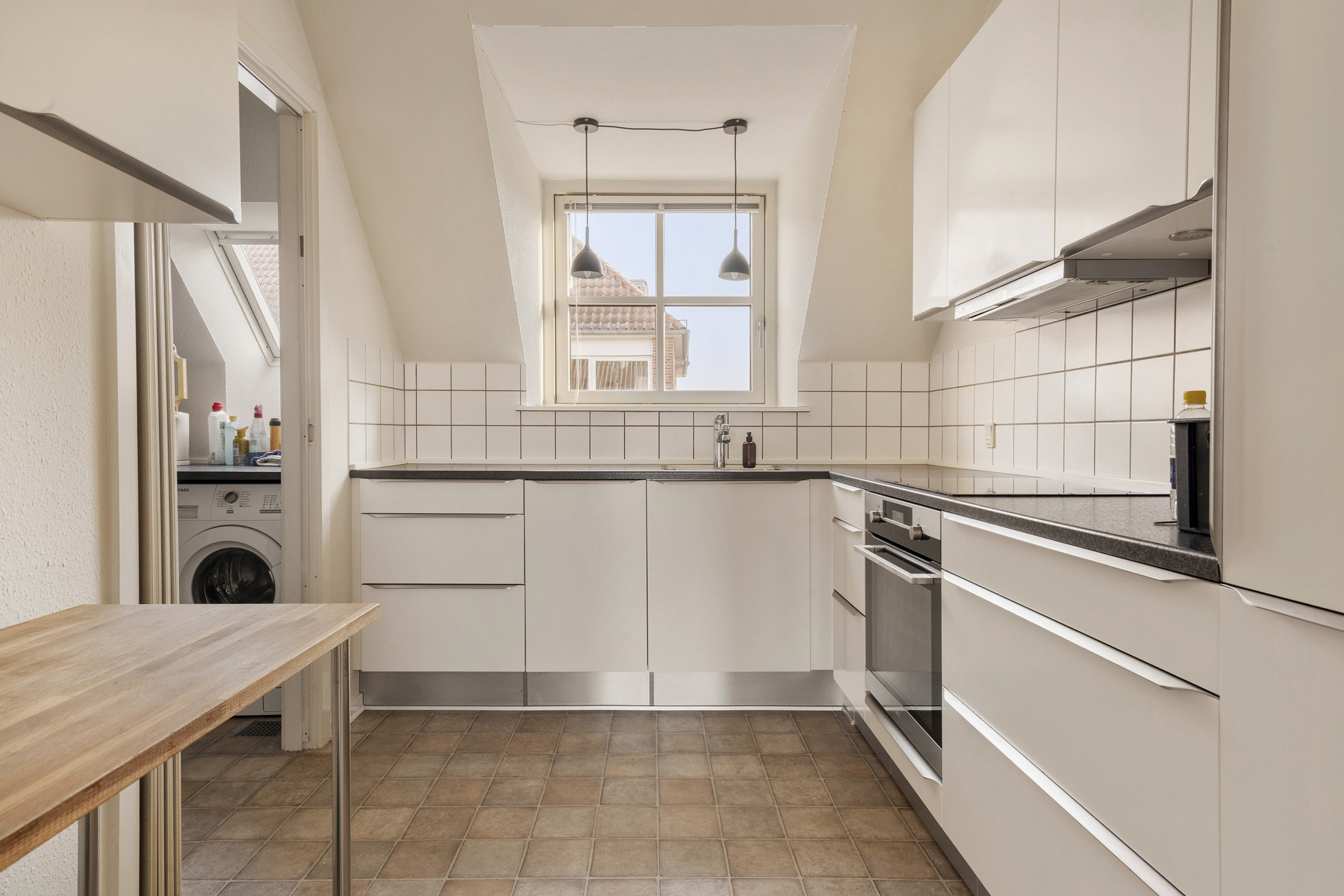 Fremhævet køkken billede i fuldskærmstilstand. Billede af Storegade 11, 2. tv., 6800 Varde