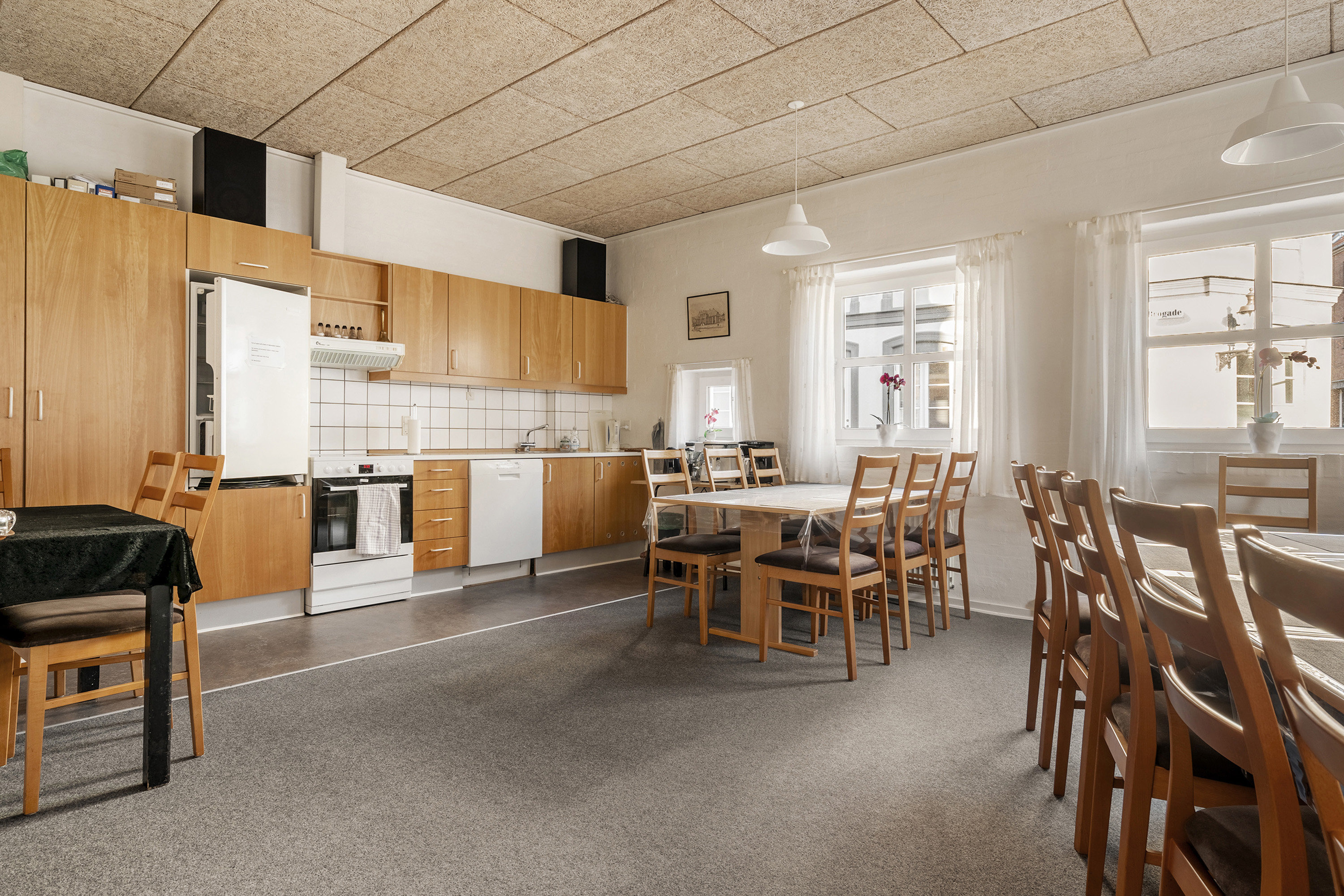 Fremhævet spisekøkken billede i fuldskærmstilstand. Billede af Storegade 11, 2. tv., 6800 Varde