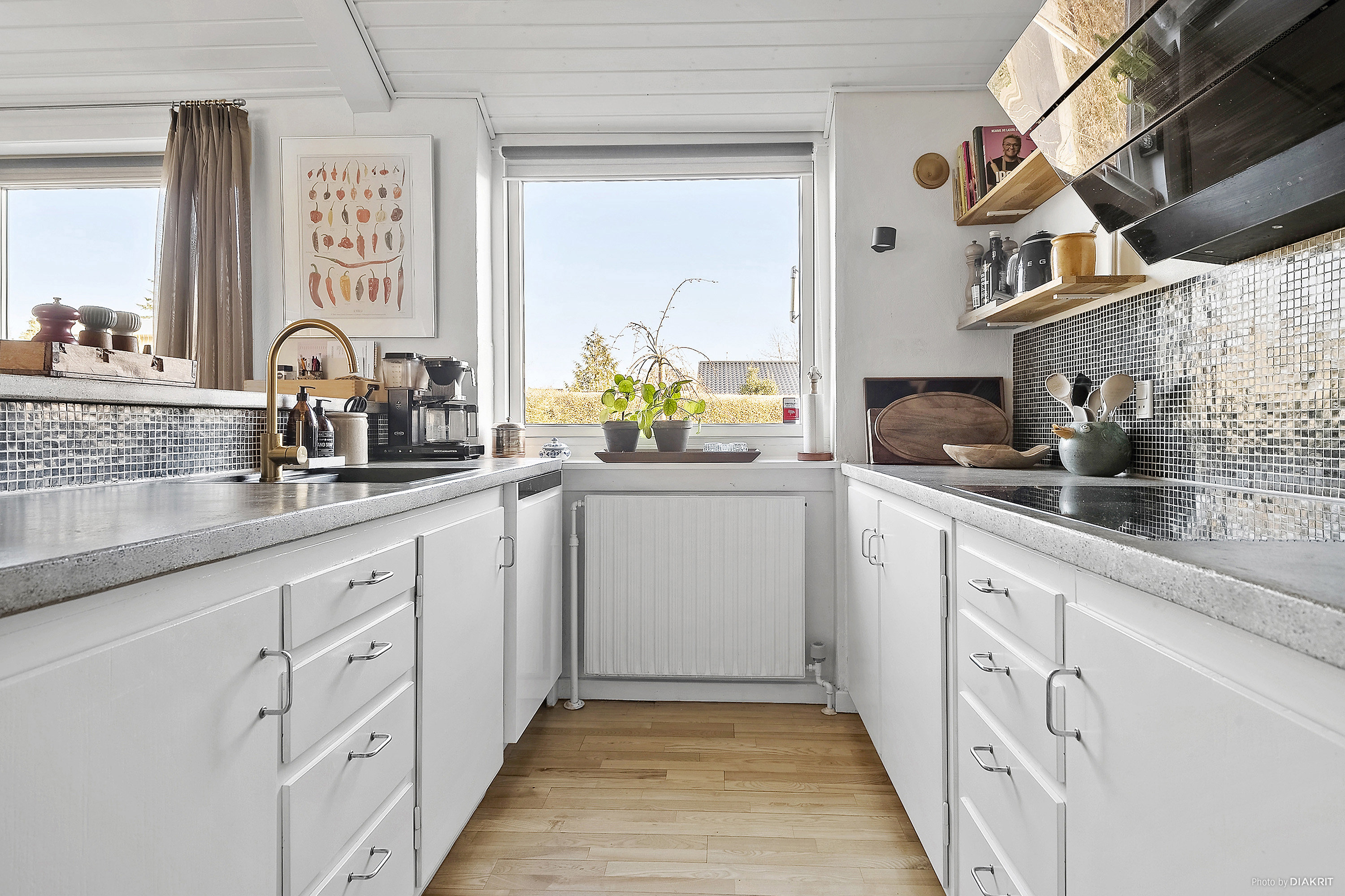 Fremhævet køkken billede i fuldskærmstilstand. Billede af Pilevænget 4, 8300 Odder