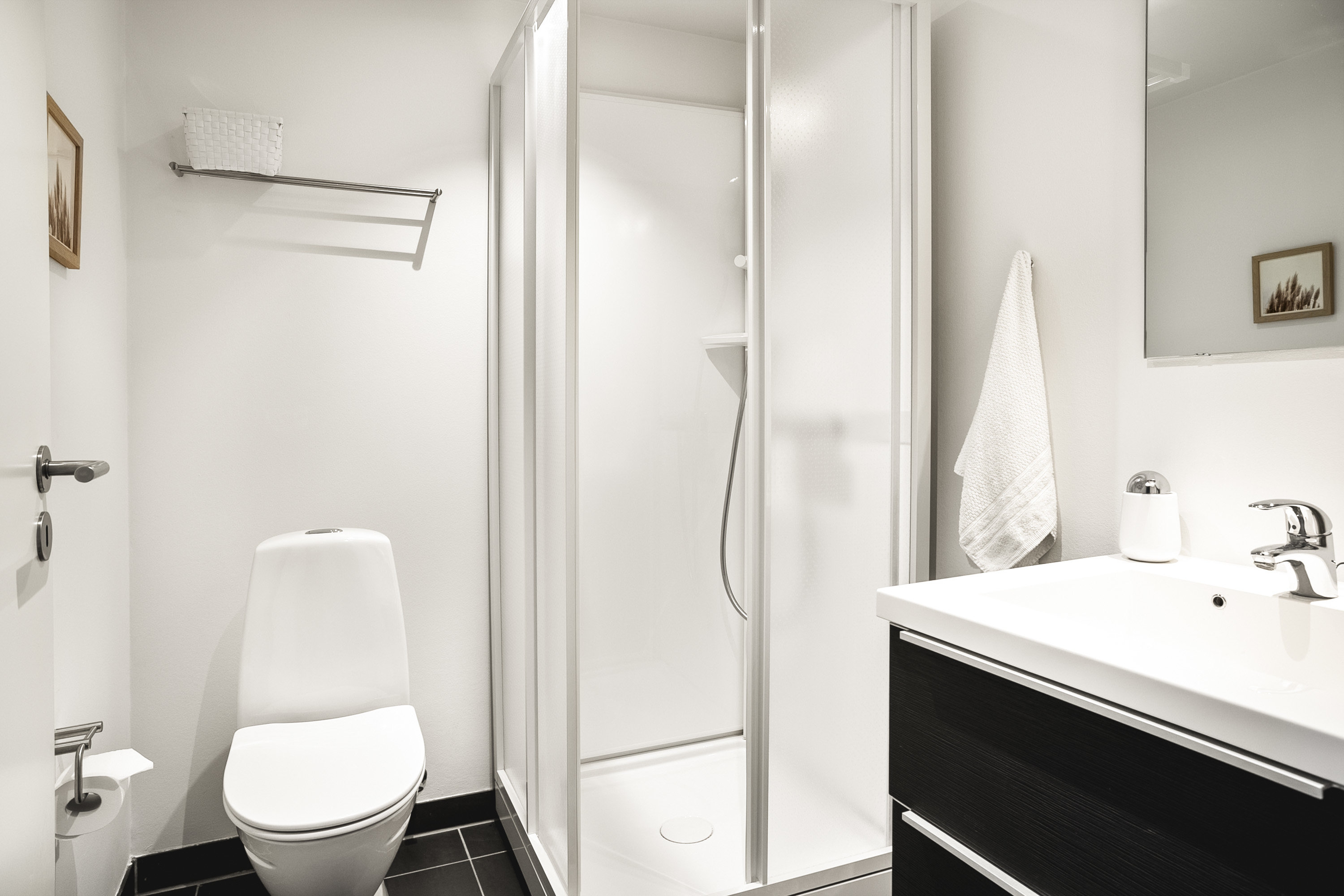 Fremhævet badeværelse billede i fuldskærmstilstand. Billede af Ternevej 67C, st.., 8700 Horsens