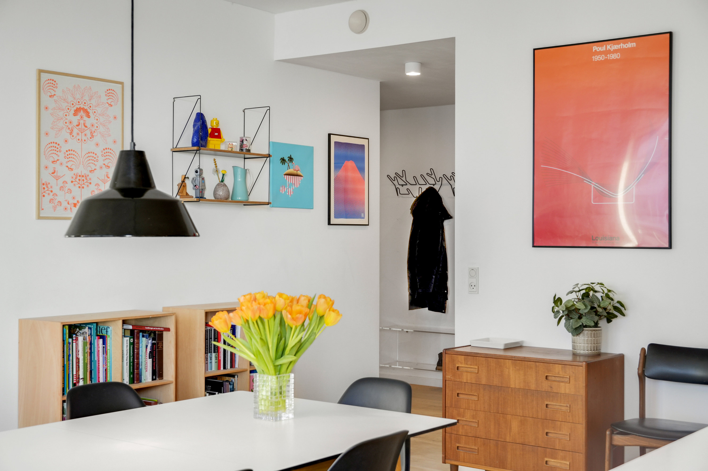 Fremhævet andet billede i fuldskærmstilstand. Billede af Robert Jacobsens Vej 87, 3. tv., 2300 København S