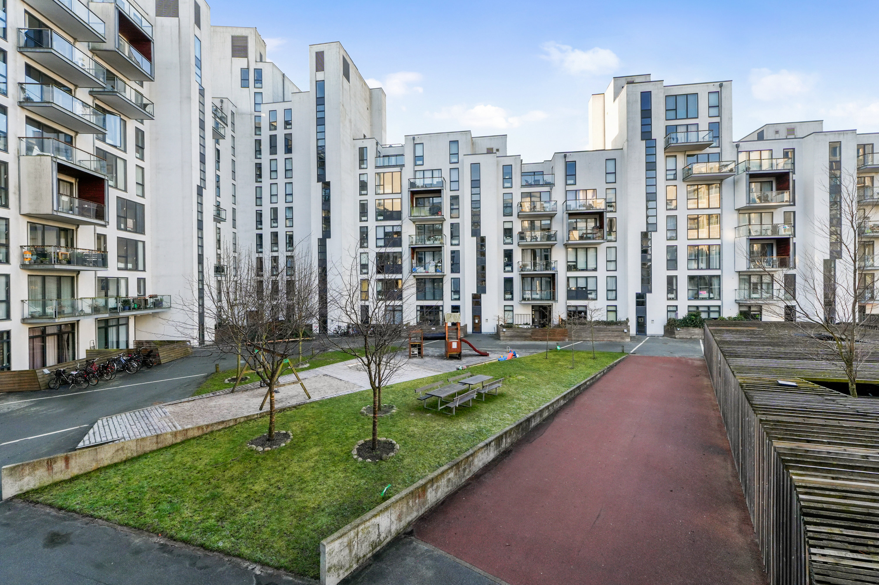 Fremhævet andet billede i fuldskærmstilstand. Billede af Robert Jacobsens Vej 87, 3. tv., 2300 København S