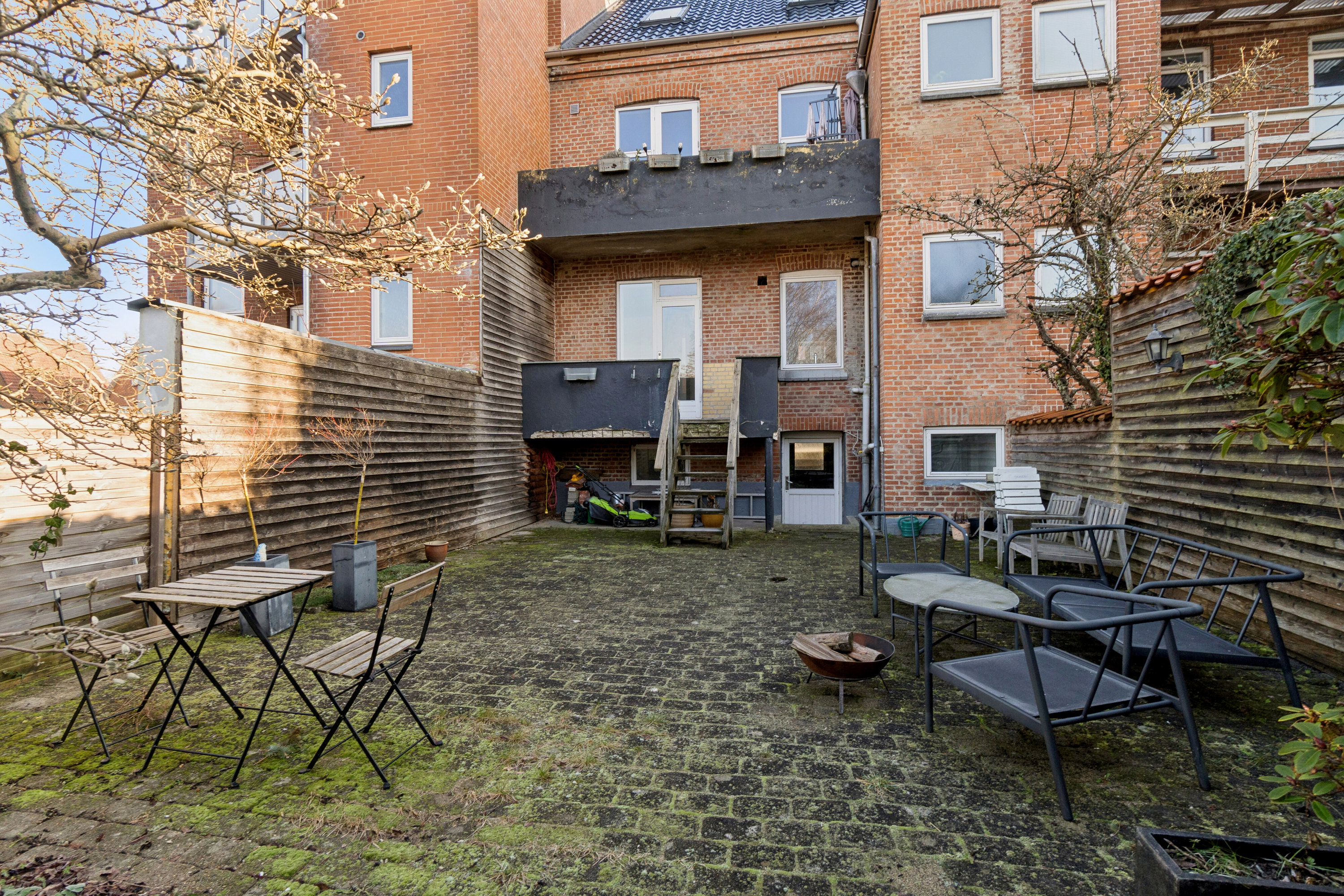 Fremhævet udendørs billede i fuldskærmstilstand. Billede af Frederiksberggade 48, st.., 8600 Silkeborg