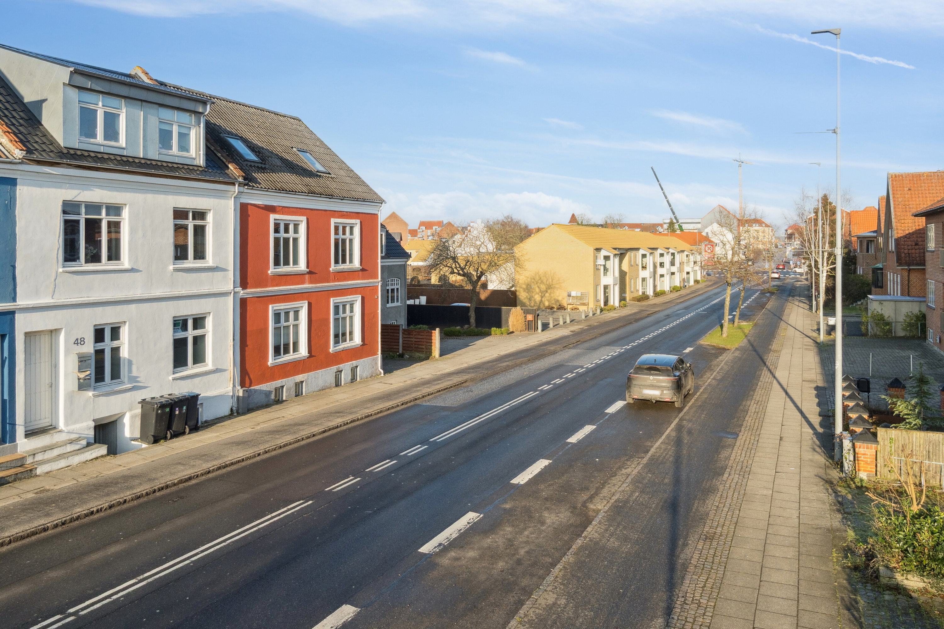 Fremhævet set fra vejen billede i fuldskærmstilstand. Billede af Frederiksberggade 48, st.., 8600 Silkeborg