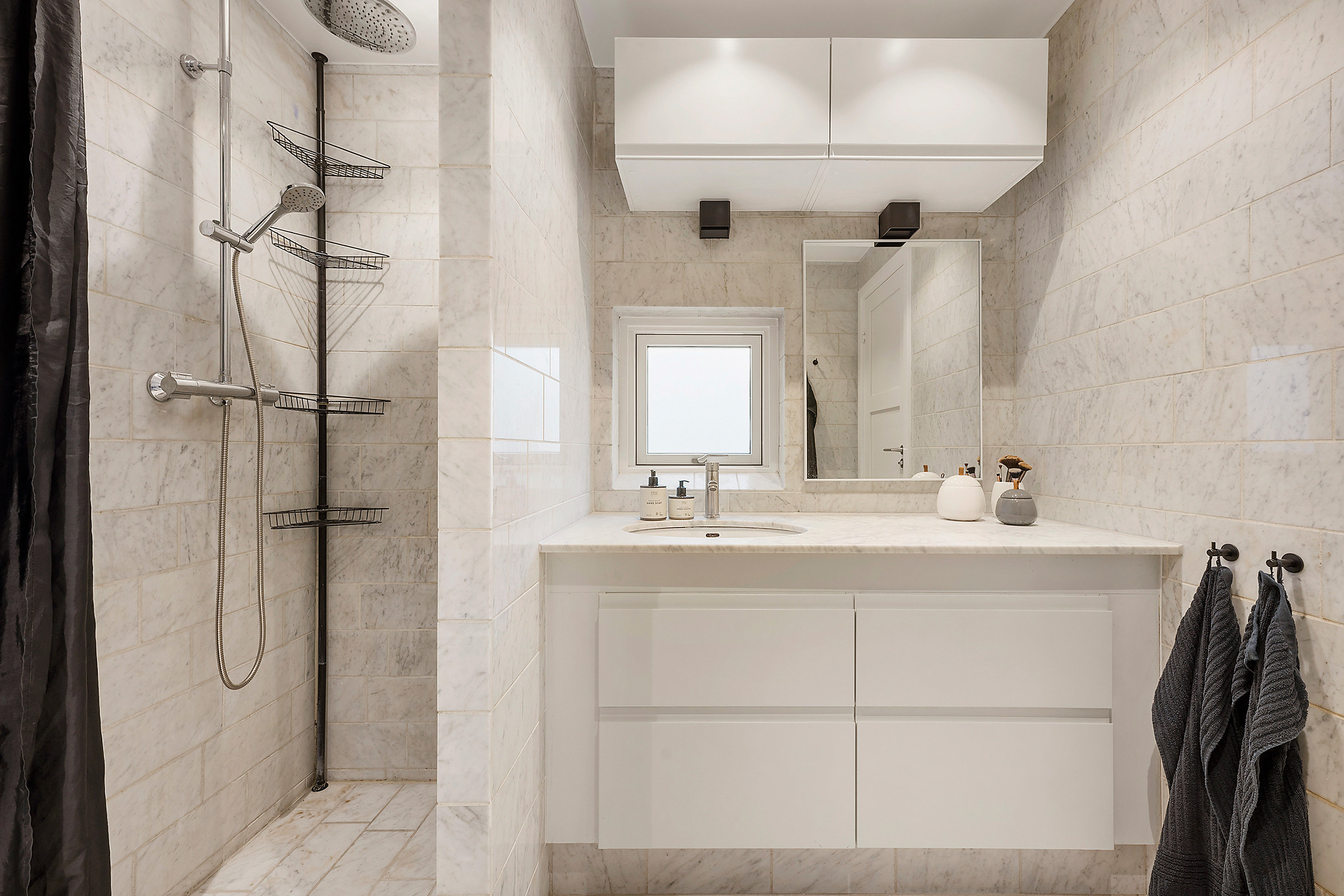 Fremhævet badeværelse billede i fuldskærmstilstand. Billede af Gæslingestien 6C, Trørød, 2950 Vedbæk