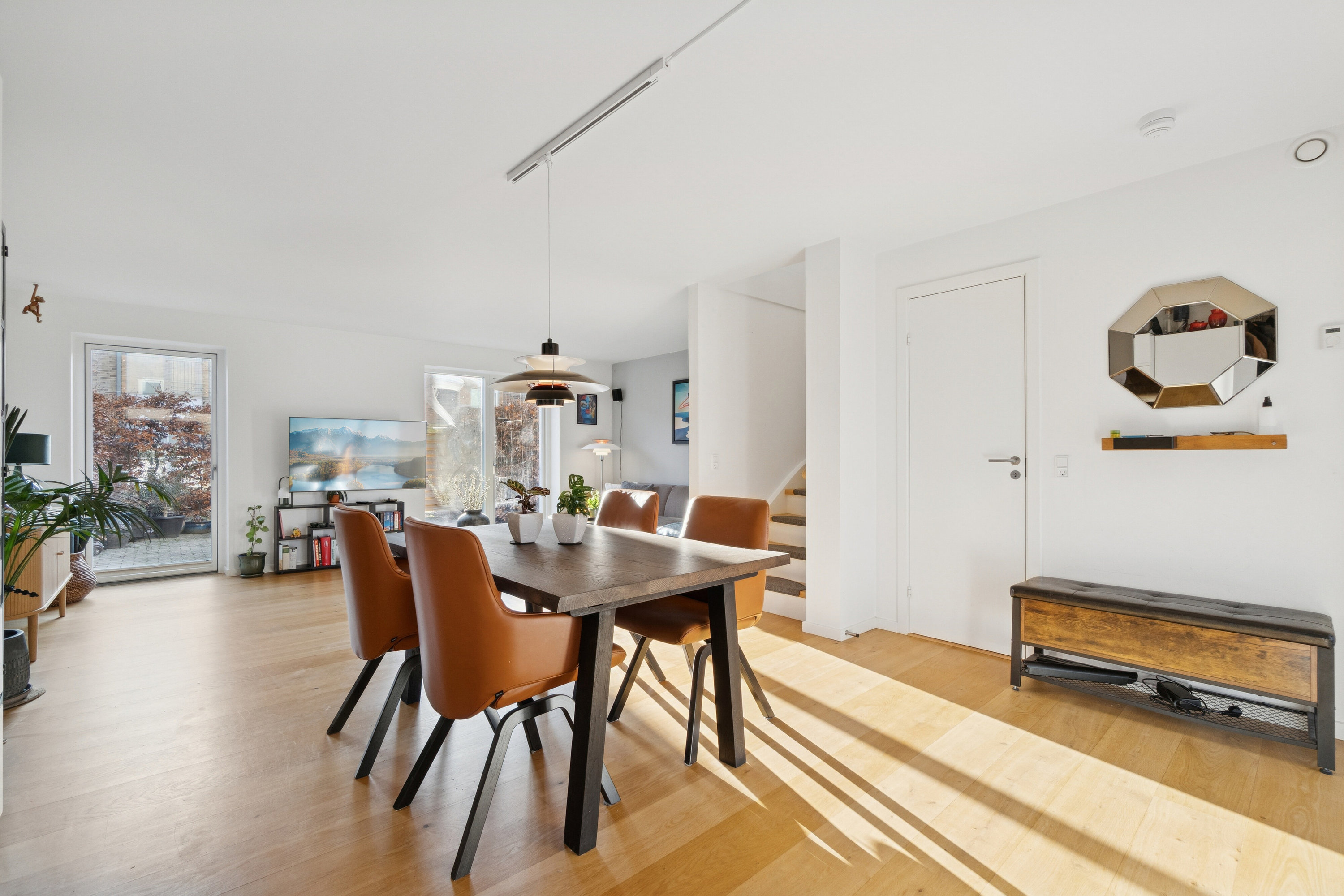 Fremhævet spisestue billede i fuldskærmstilstand. Billede af Plantagevej 20, 2610 Rødovre