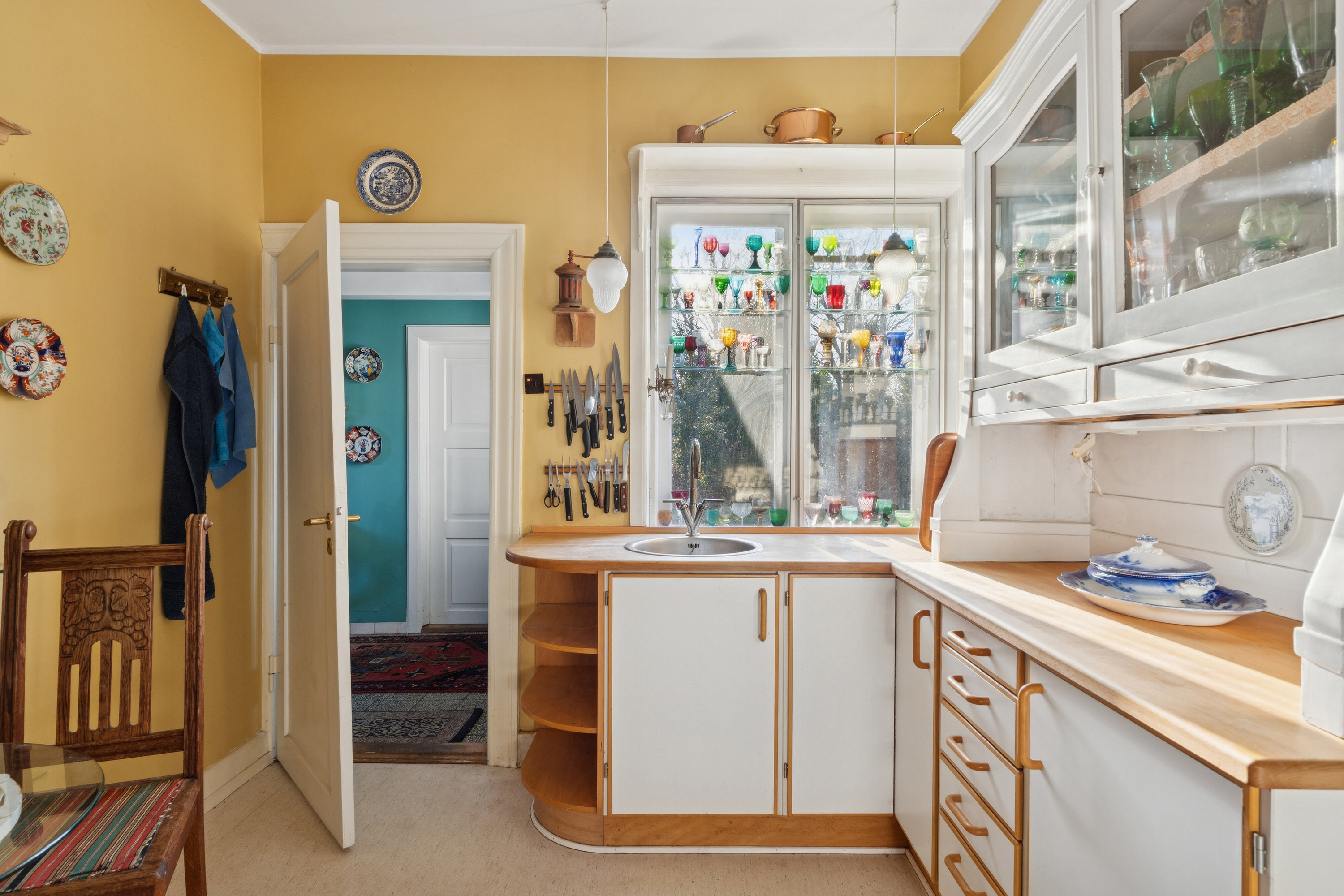 Fremhævet køkken billede i fuldskærmstilstand. Billede af Østergade 12, Lohals, 5953 Tranekær