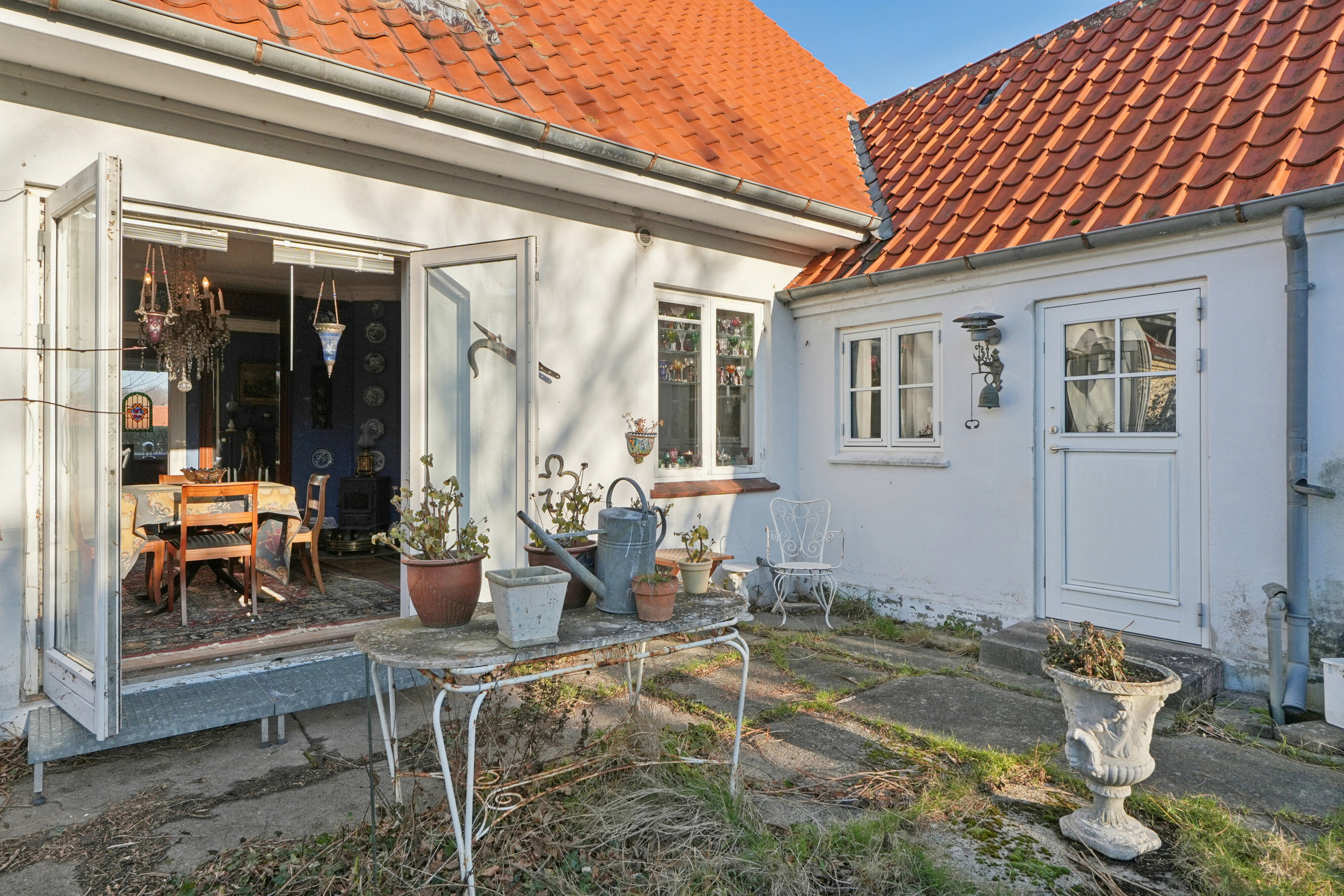 Fremhævet udendørs billede i fuldskærmstilstand. Billede af Østergade 12, Lohals, 5953 Tranekær