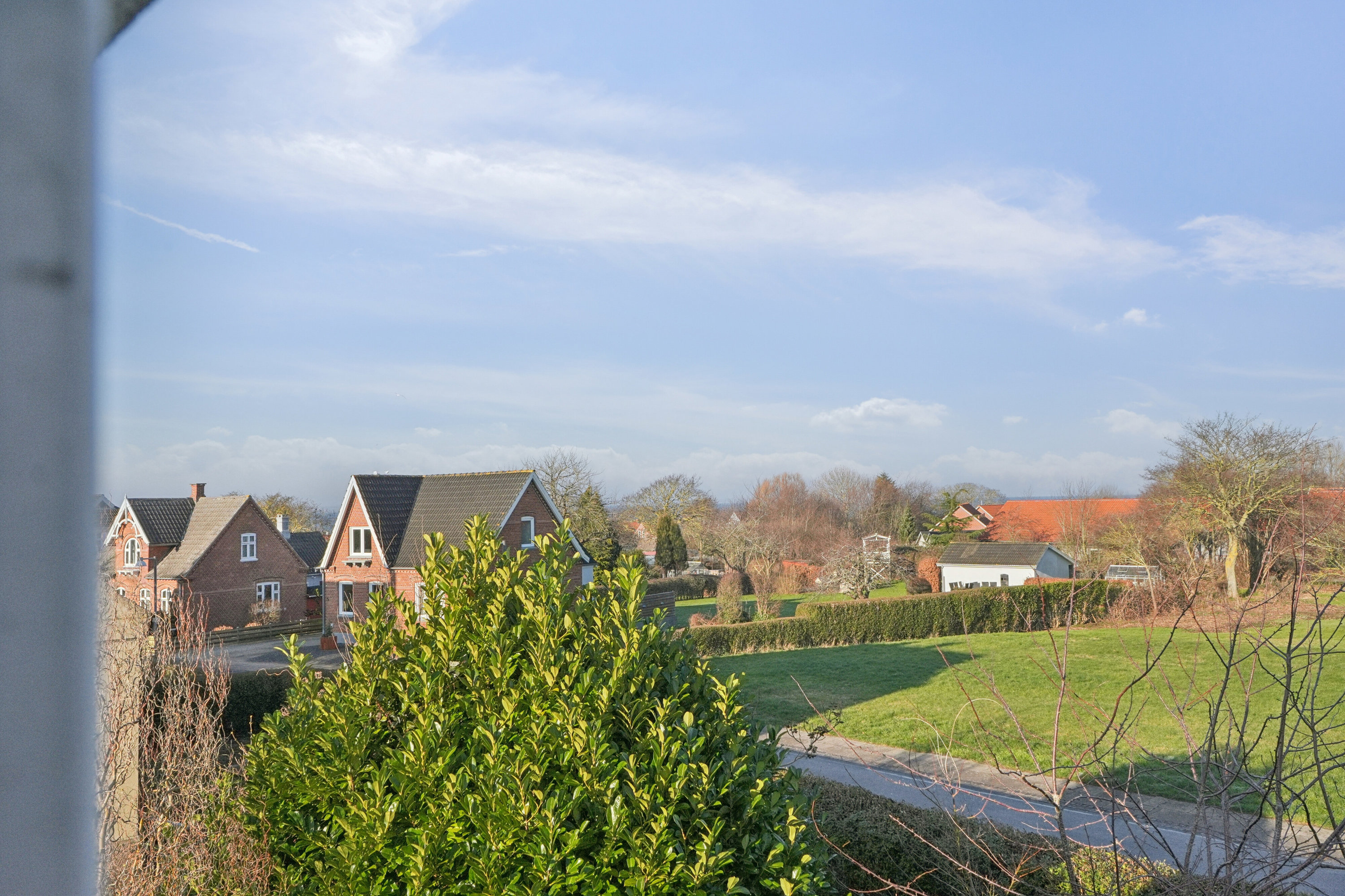 Fremhævet udsigt billede i fuldskærmstilstand. Billede af Østergade 12, Lohals, 5953 Tranekær