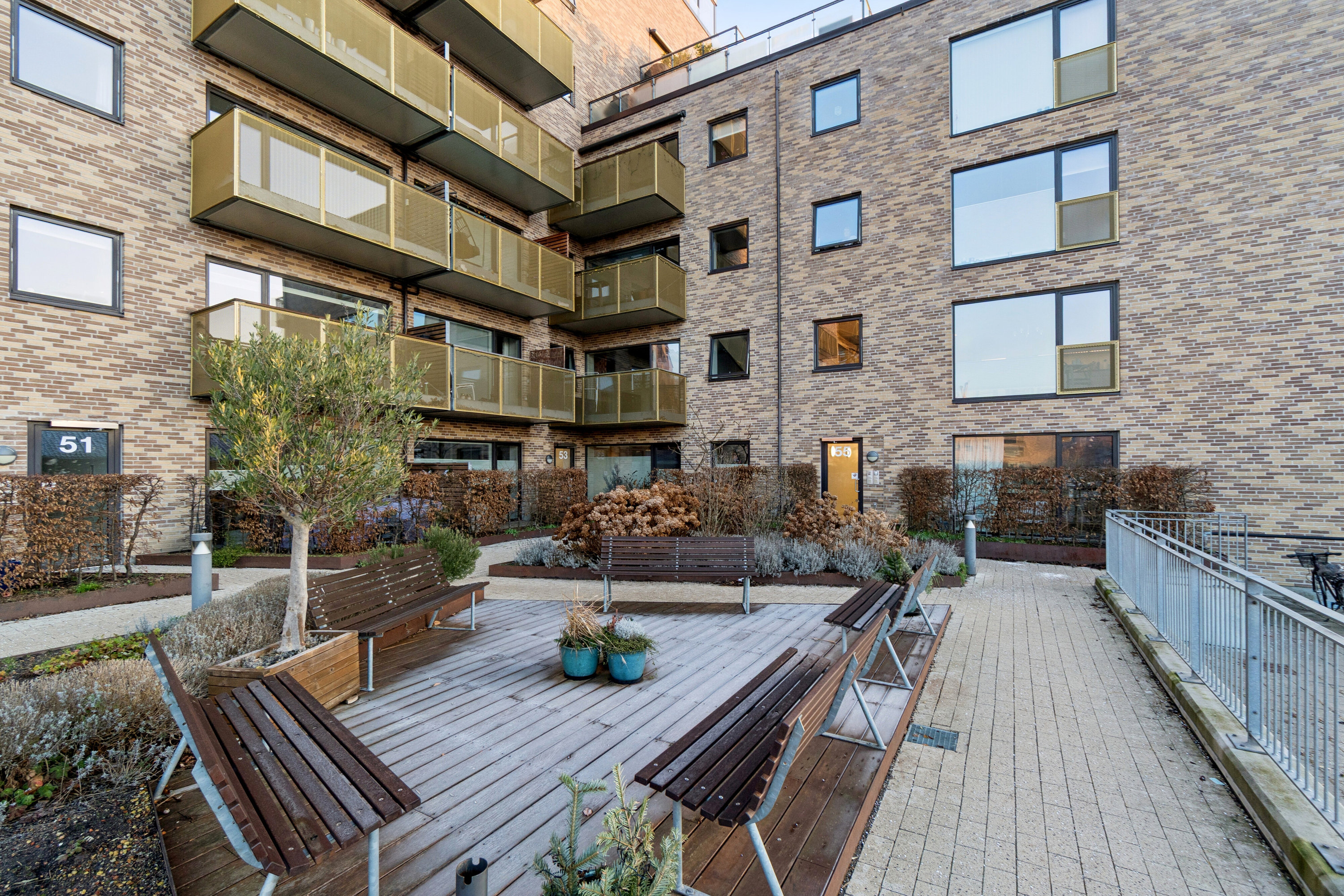 Fremhævet udendørs billede i fuldskærmstilstand. Billede af Kaffevej 55, 2. mf., 2610 Rødovre