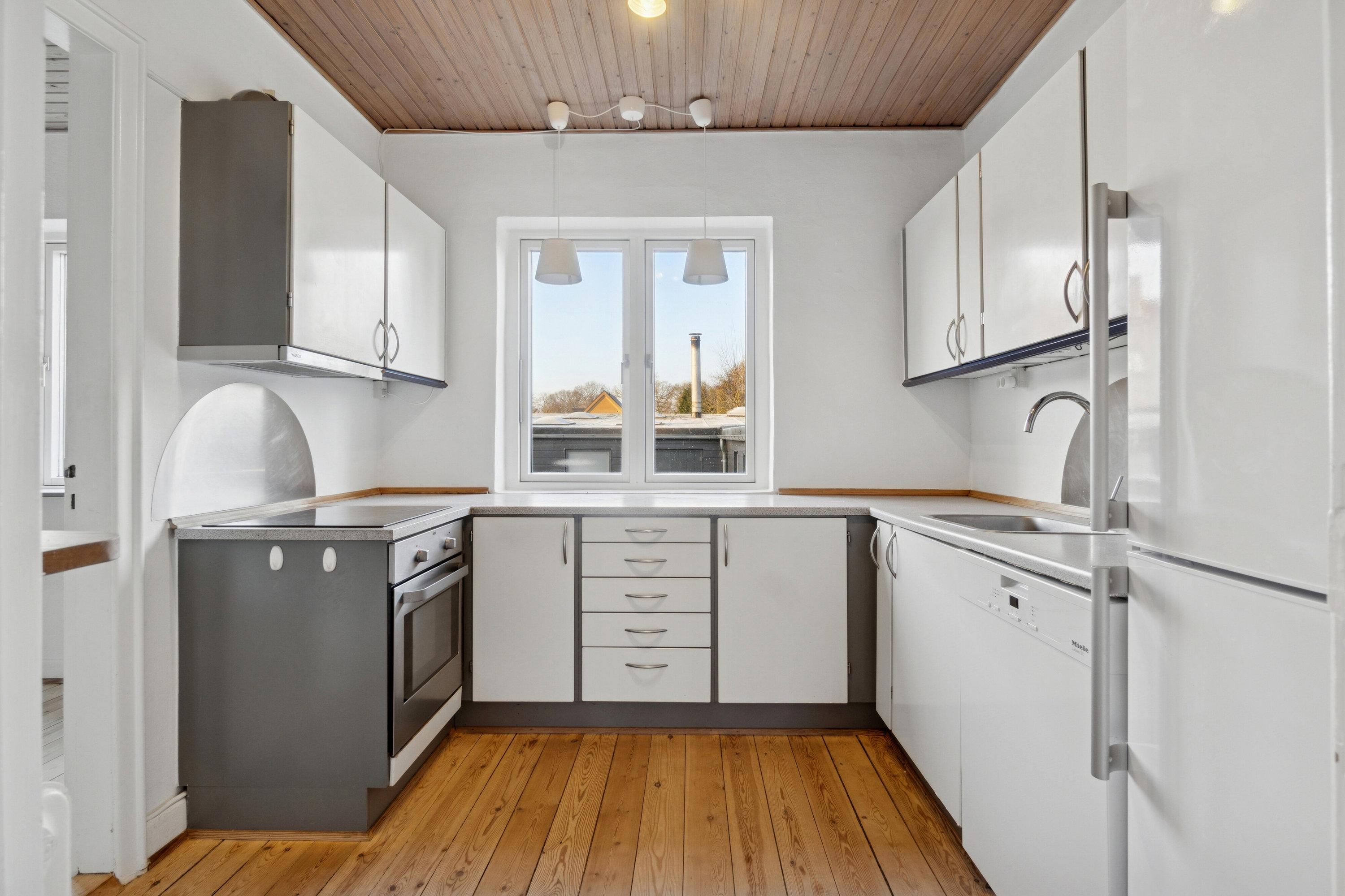 Fremhævet køkken billede i fuldskærmstilstand. Billede af Søndre Ringvej 30, 8600 Silkeborg