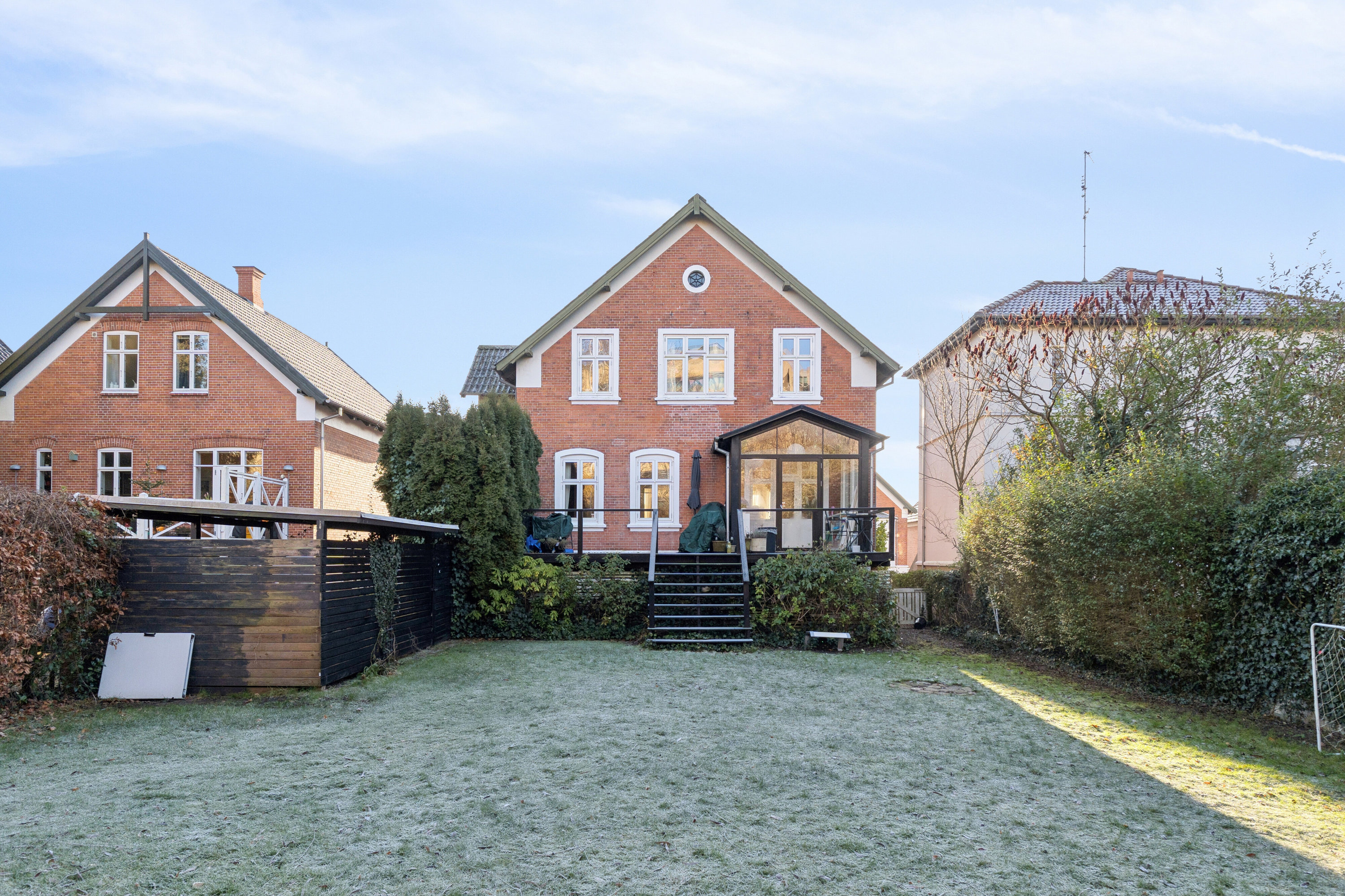 Villa: Set fra haven på Strandvej 30, 5700 Svendborg