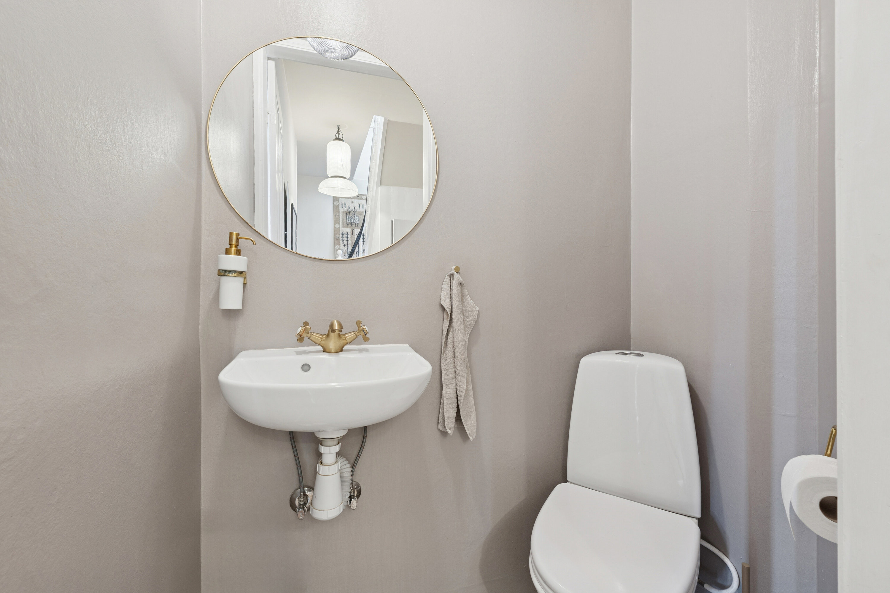 Fremhævet badeværelse billede i fuldskærmstilstand. Billede af Strandvej 30, 5700 Svendborg