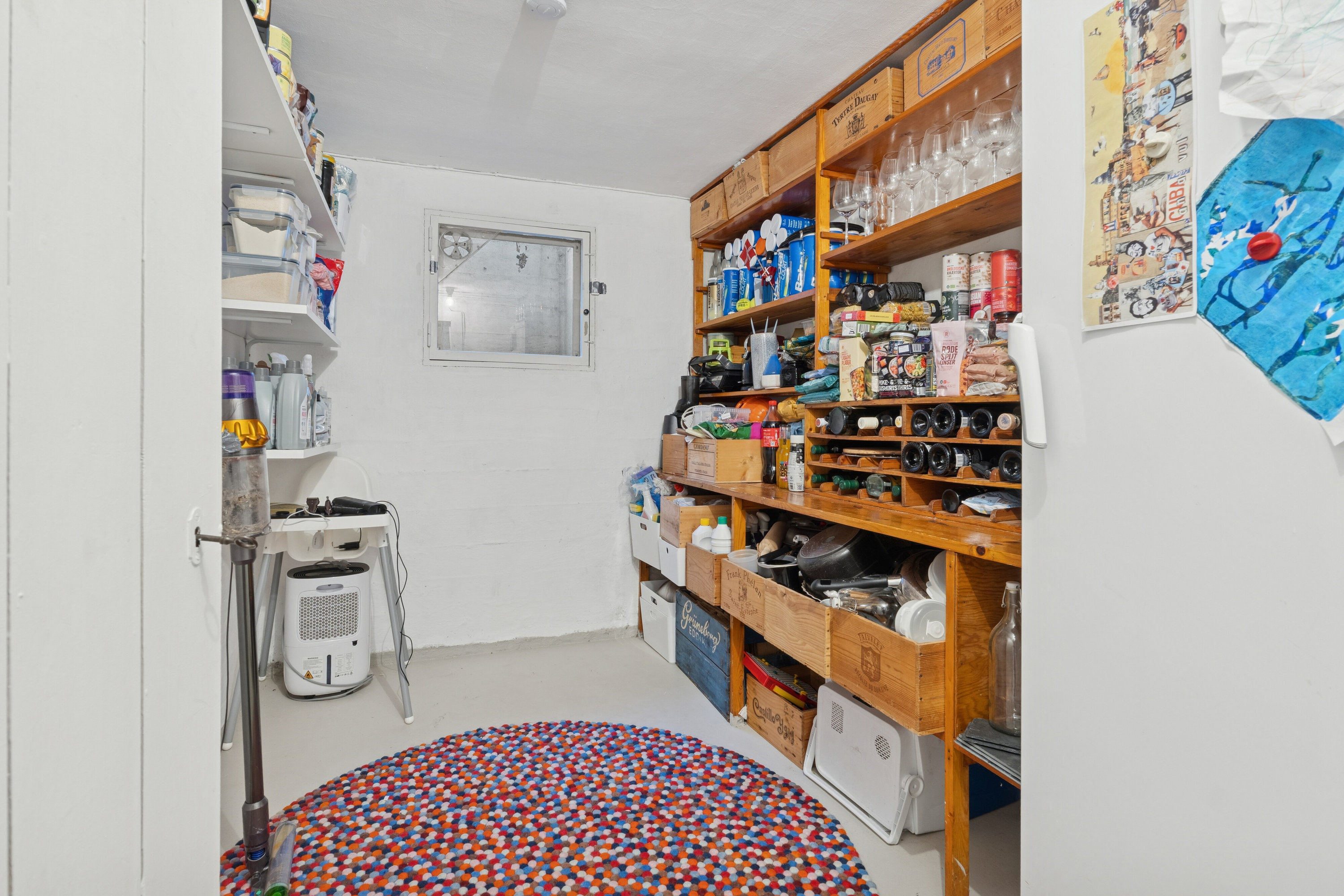 Fremhævet lager billede i fuldskærmstilstand. Billede af Tornebakken 45, 2830 Virum