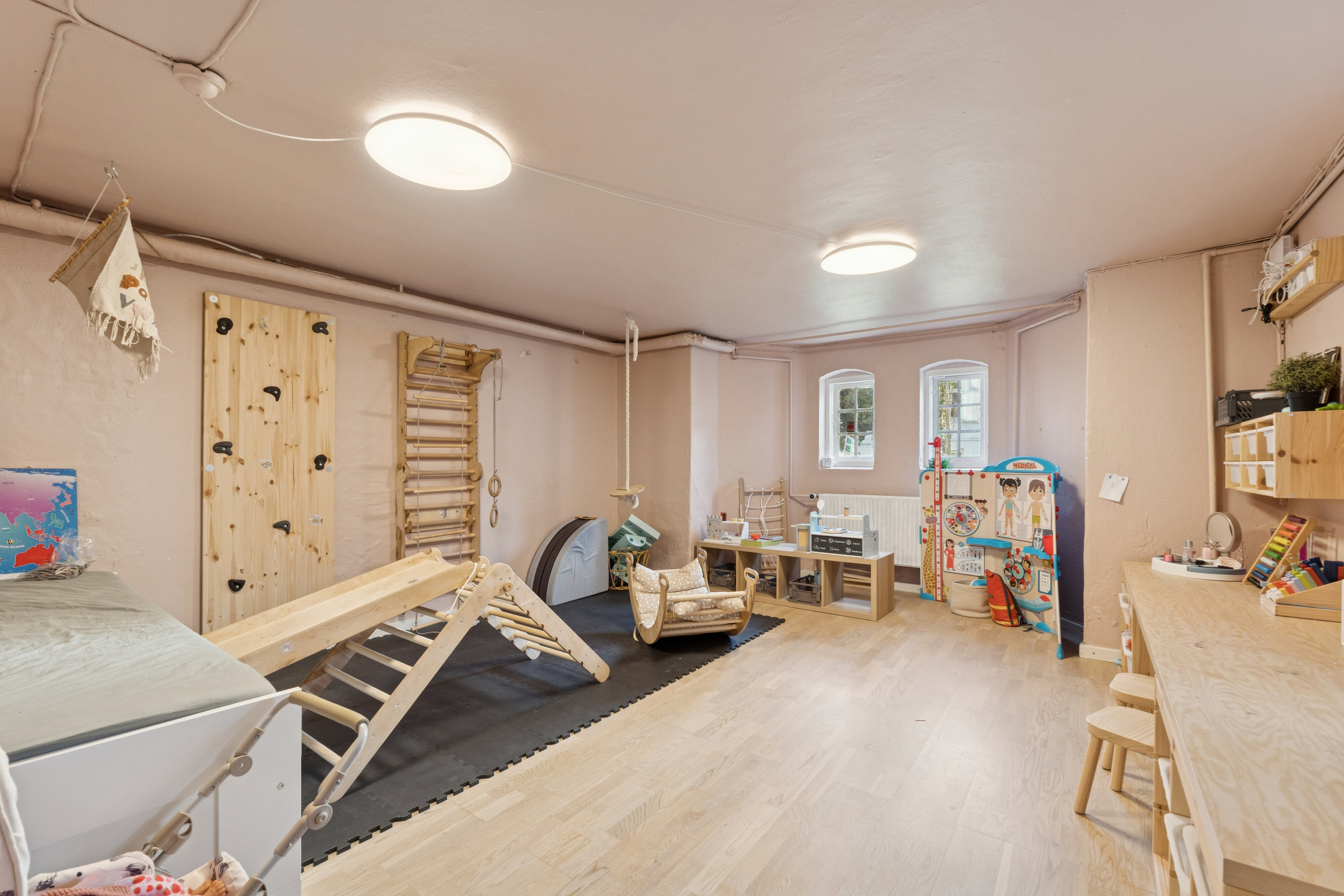 Fremhævet værelse billede i fuldskærmstilstand. Billede af Strandvej 30, 5700 Svendborg