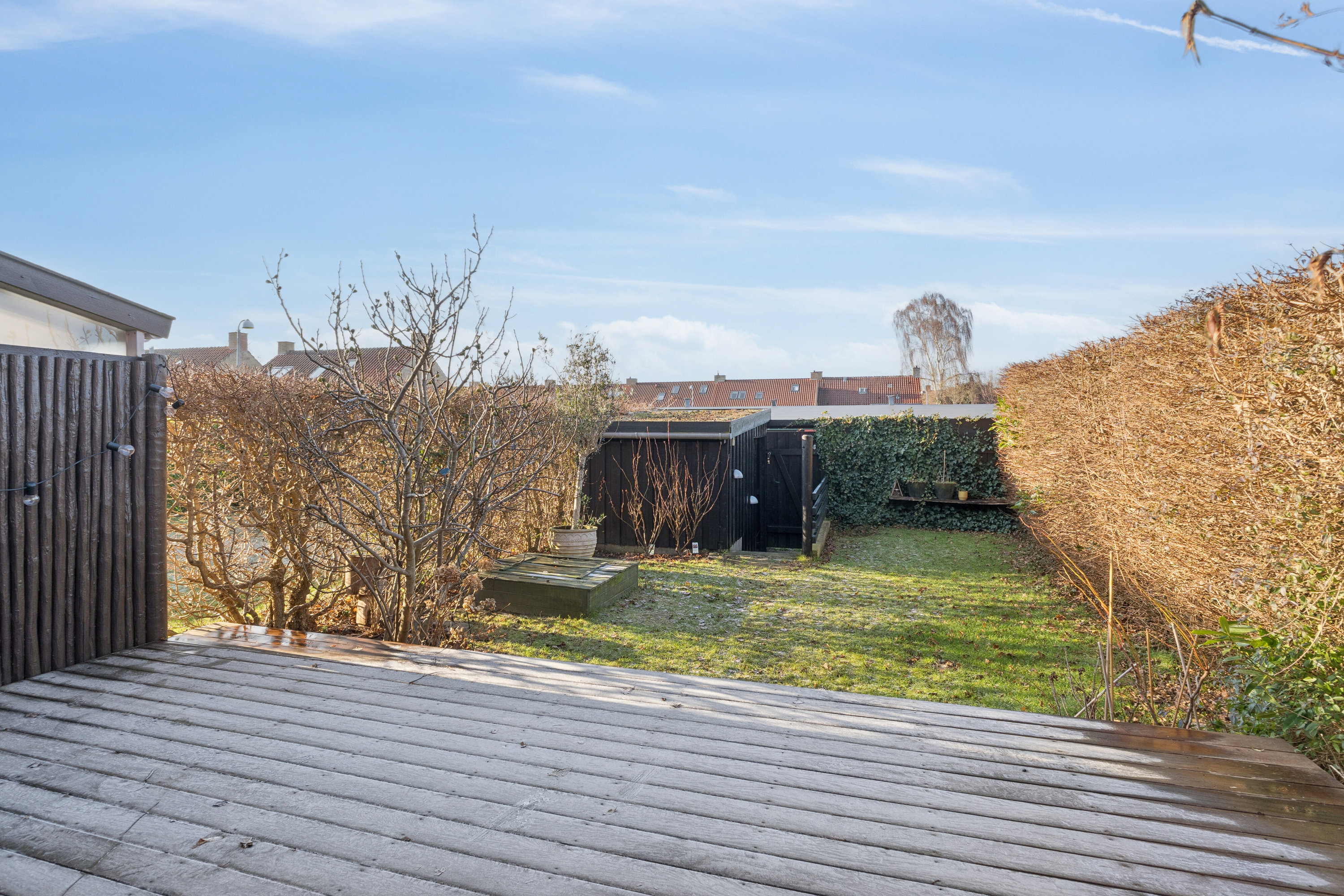 Fremhævet terrasse billede i fuldskærmstilstand. Billede af Tornebakken 45, 2830 Virum