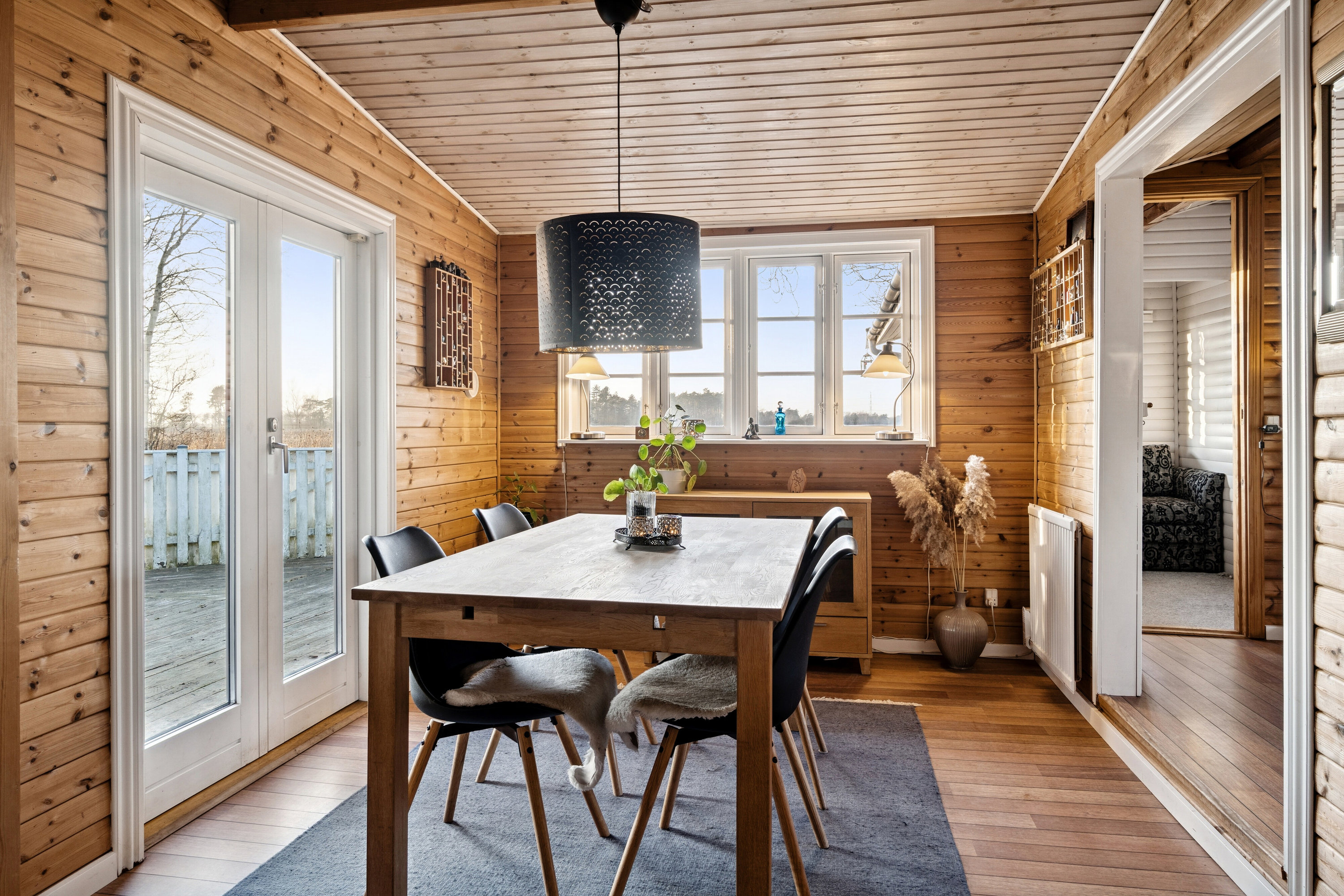 Fremhævet spisestue billede i fuldskærmstilstand. Billede af Ovebæks Høj 37, Lammefjorden, 4571 Grevinge