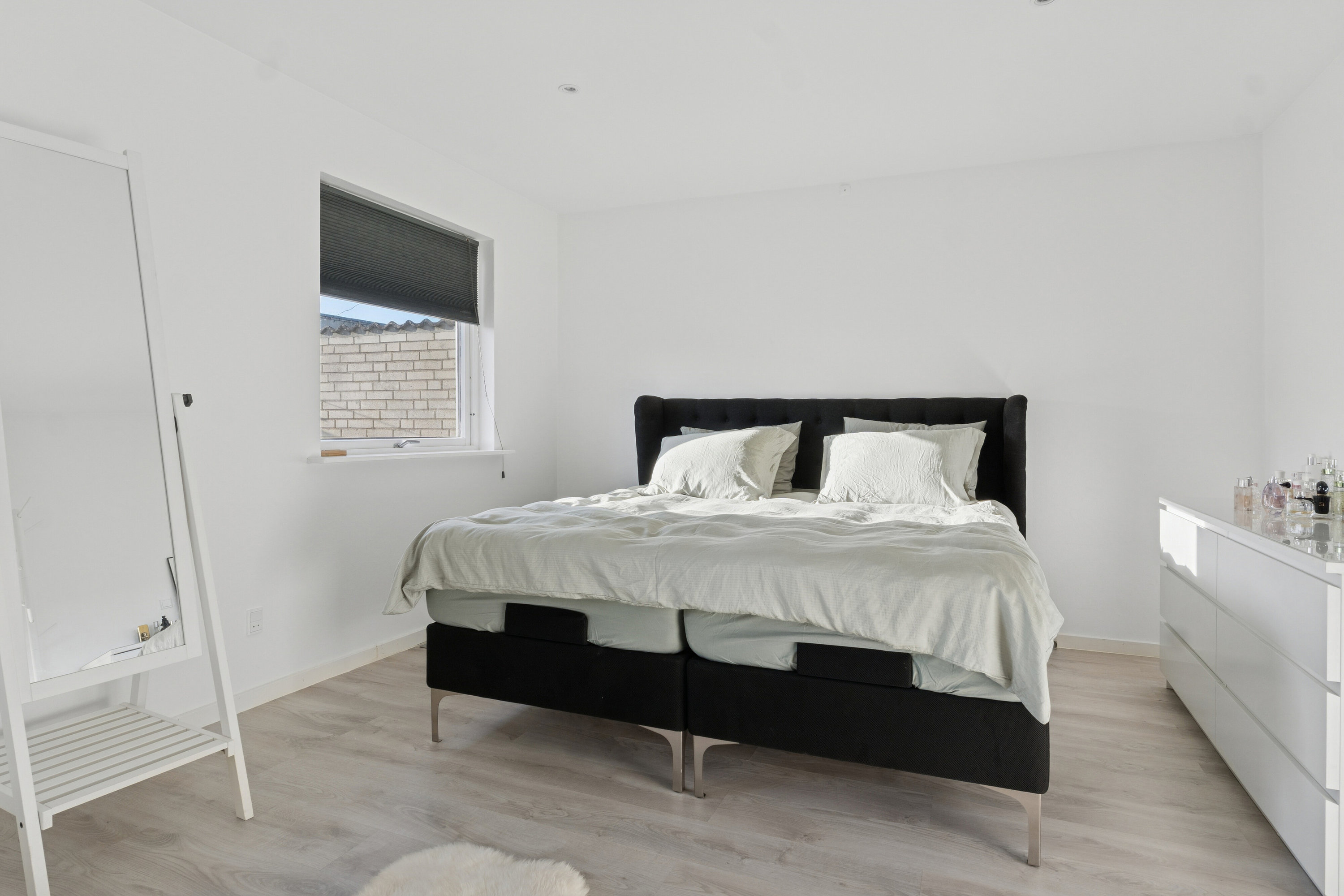 Fremhævet soveværelse billede i fuldskærmstilstand. Billede af Smedevænget 14, Dalby, 4690 Haslev