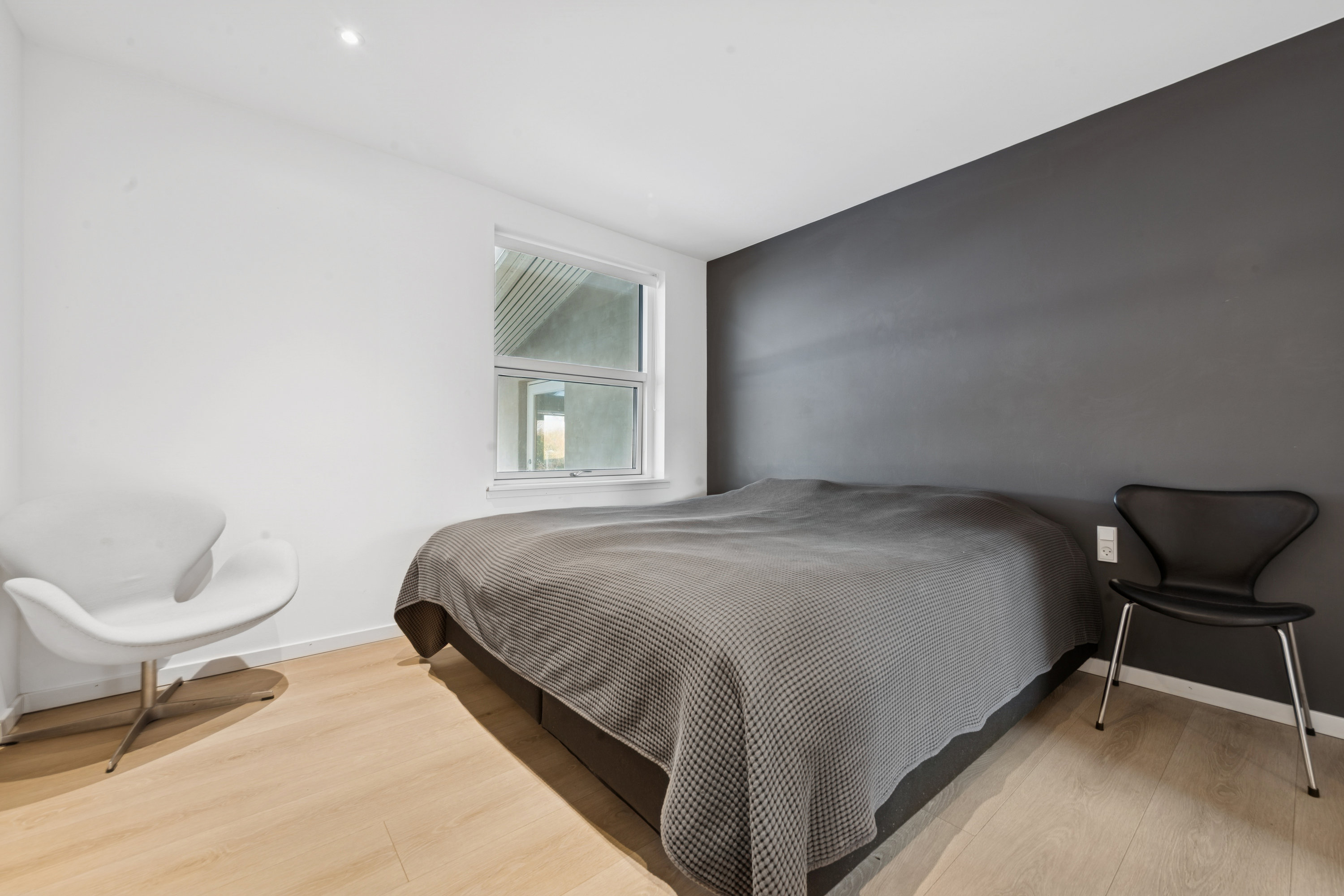 Fremhævet værelse billede i fuldskærmstilstand. Billede af Bastebjerg 33, 2690 Karlslunde