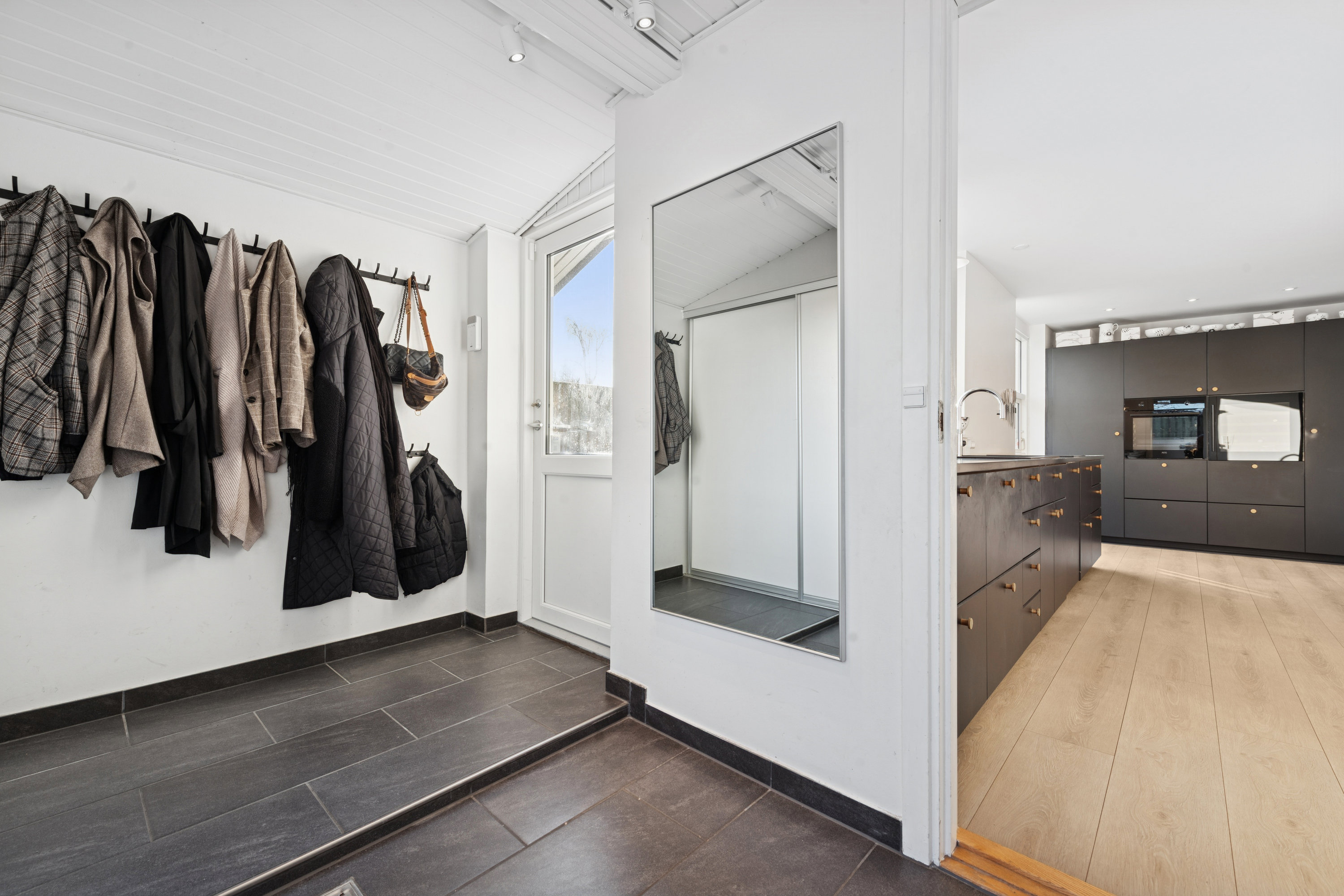 Fremhævet bryggers billede i fuldskærmstilstand. Billede af Bastebjerg 33, 2690 Karlslunde