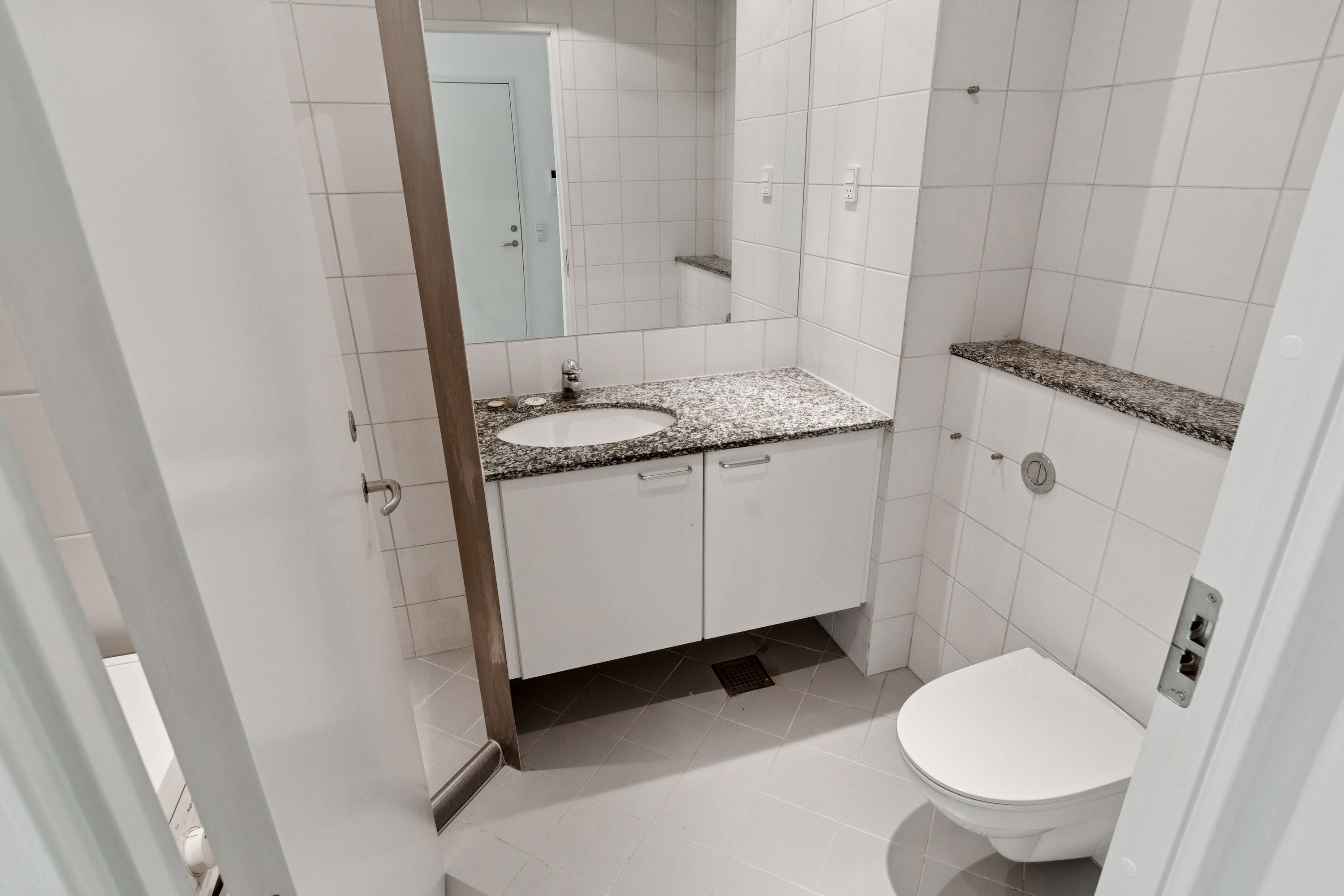 Fremhævet badeværelse billede i fuldskærmstilstand. Billede af Wildersgade 6B, 2. th., 1408 København K