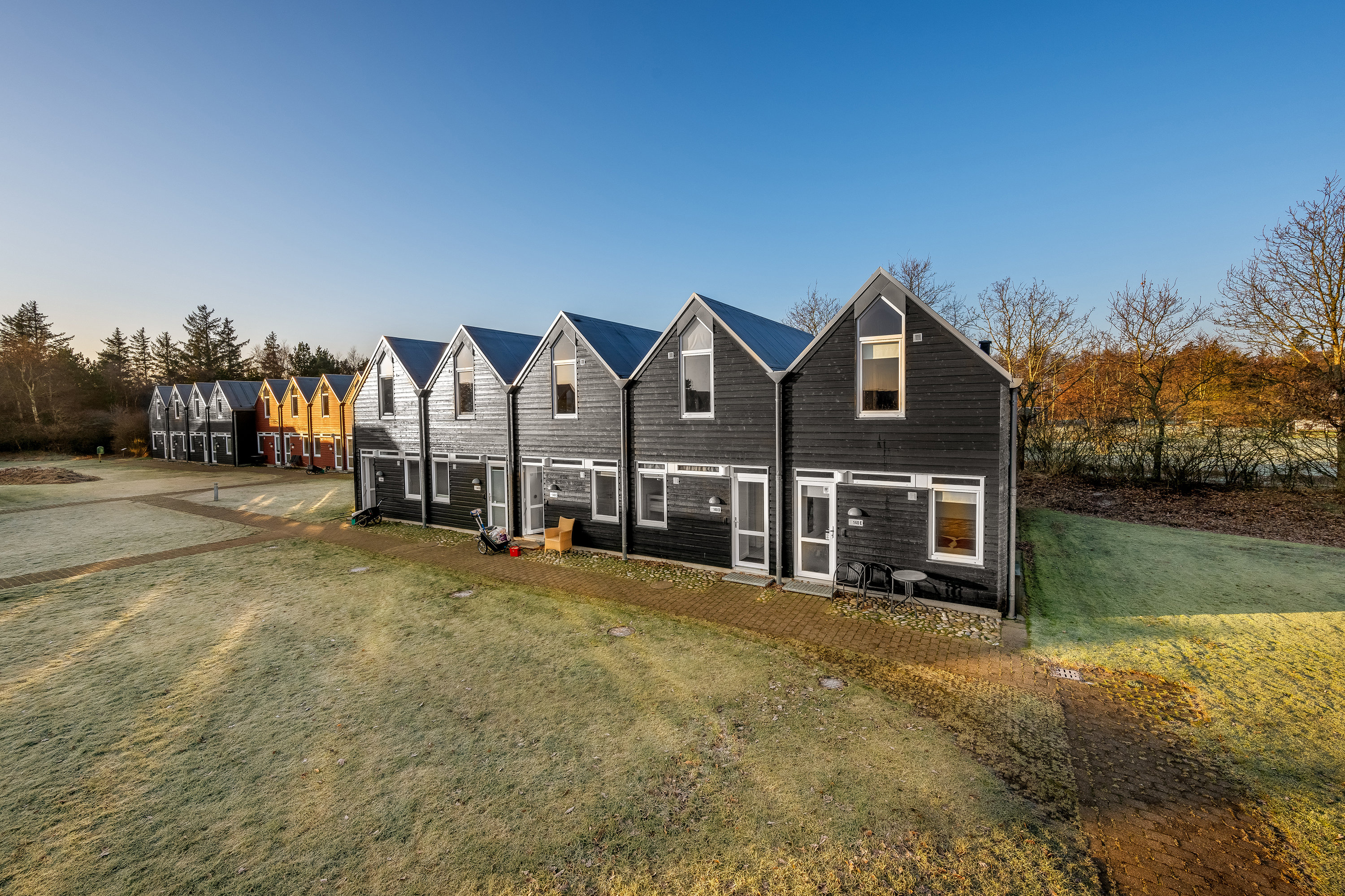 Fremhævet facade billede i fuldskærmstilstand. Billede af Lønne Feriepark 140D, Lønne, 6830 Nørre Nebel