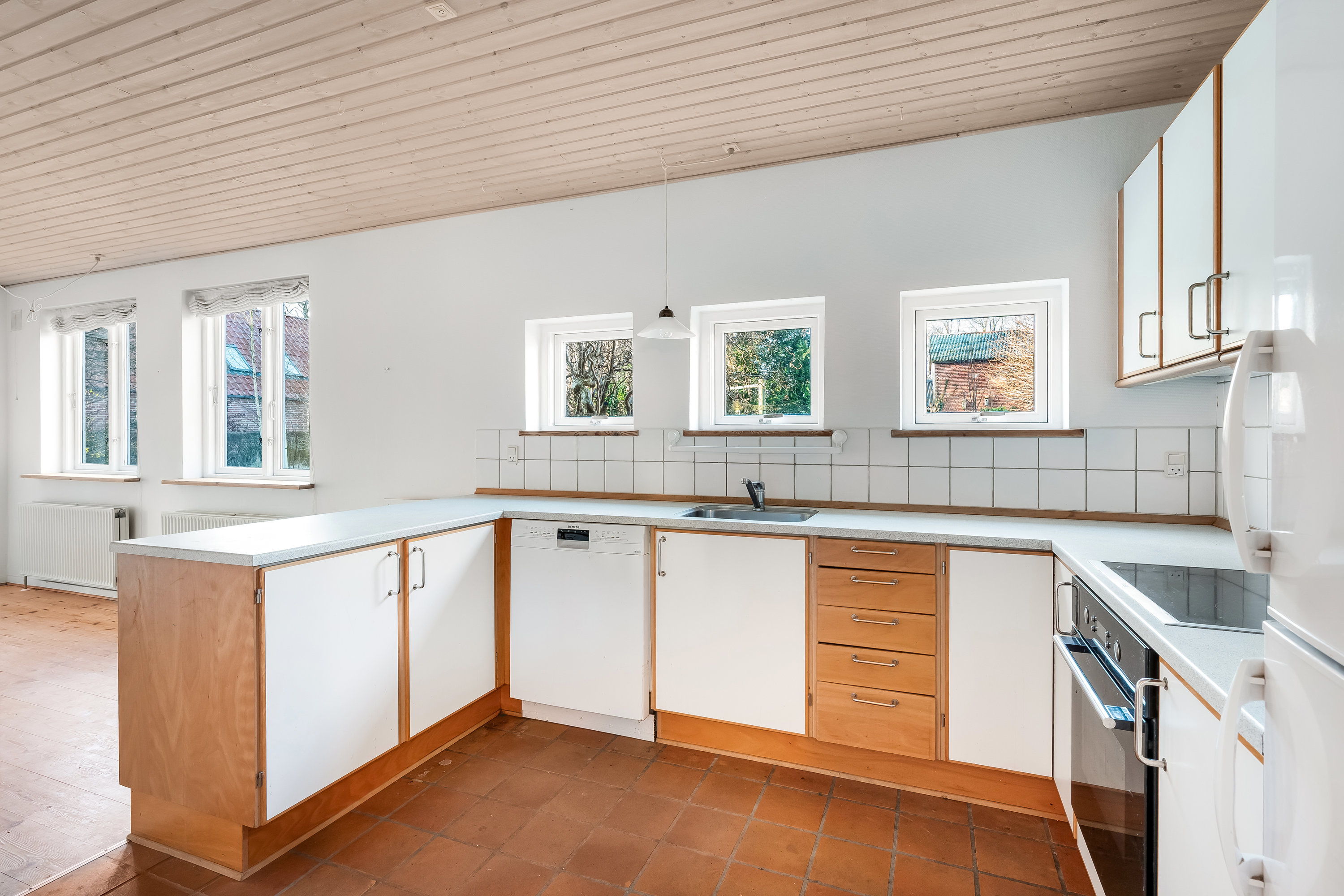 Fremhævet køkken billede i fuldskærmstilstand. Billede af Klostergade 7A, 6240 Løgumkloster