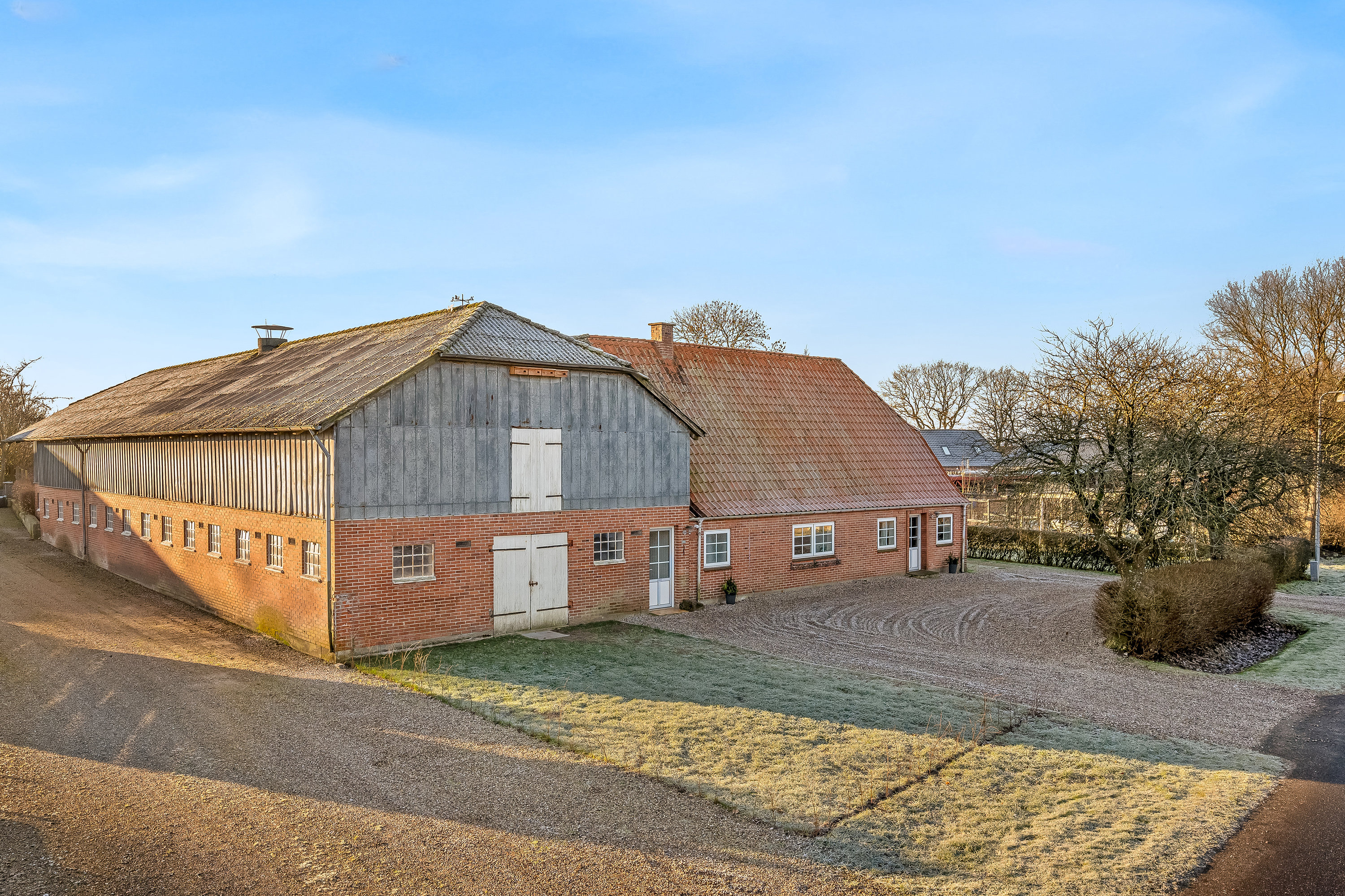 Fremhævet facade billede i fuldskærmstilstand. Billede af Sønderbækvej 11, Sæd, 6270 Tønder