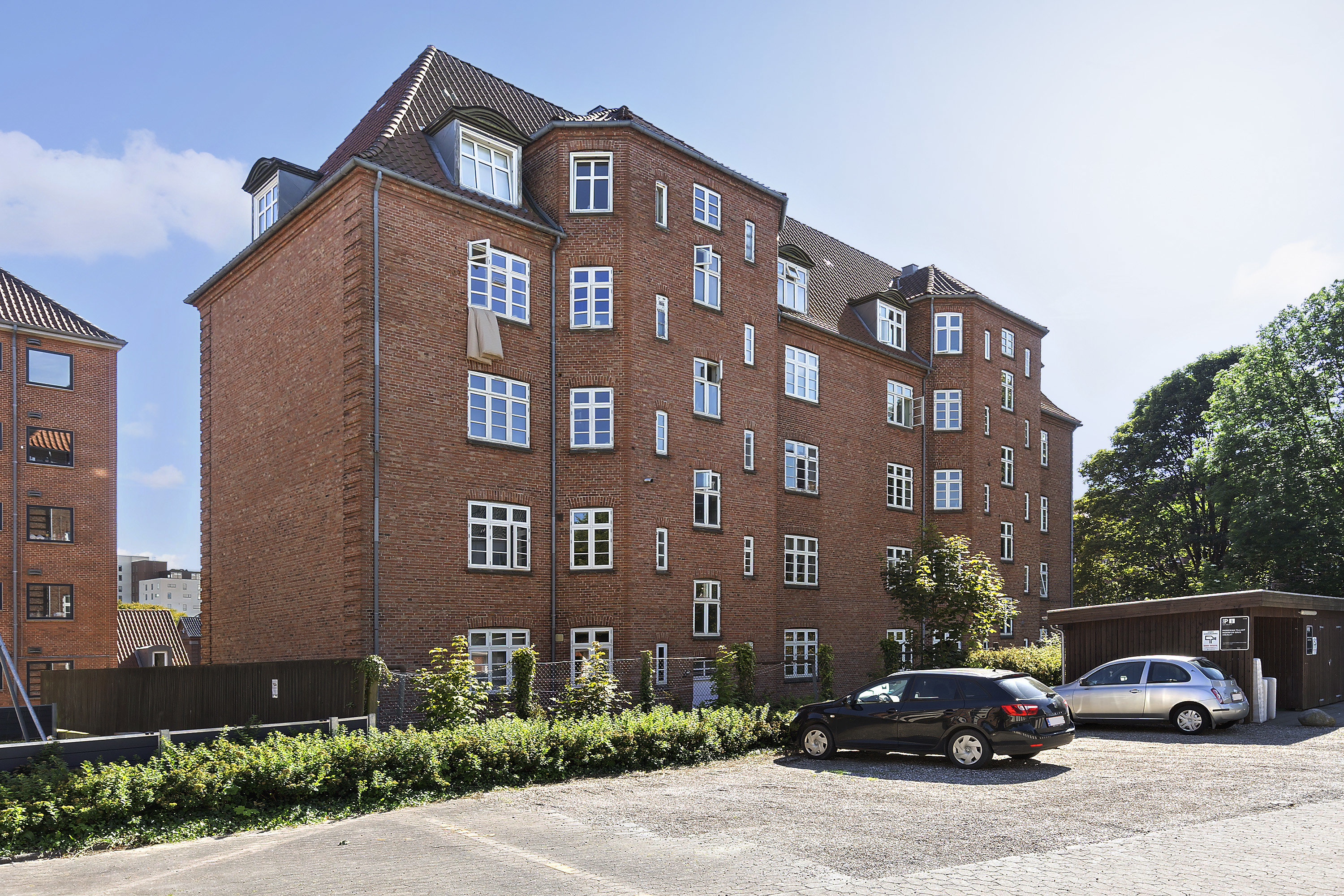 Fremhævet  billede i fuldskærmstilstand. Billede af Flintebjerg Alle 7, st.. tv., 8900 Randers C