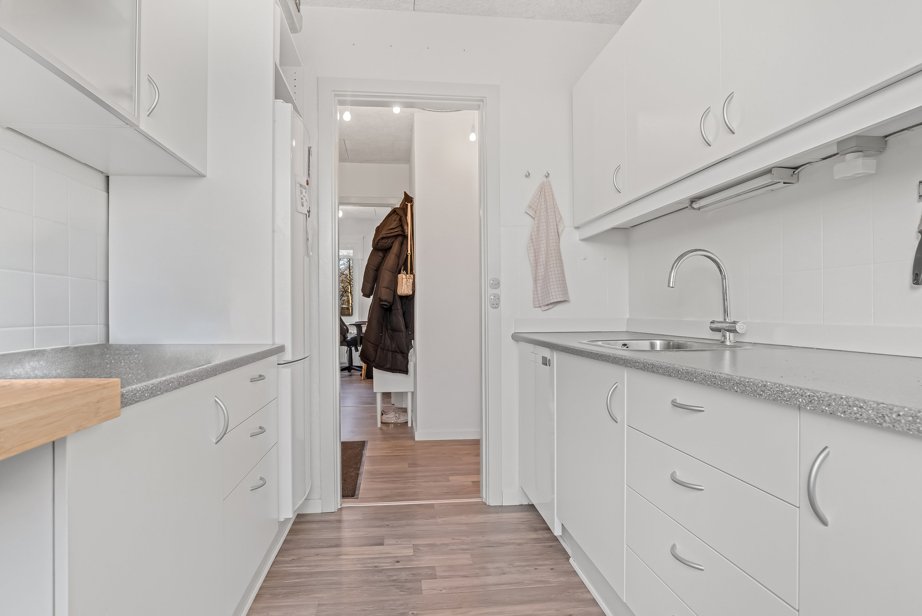 Fremhævet køkken billede i fuldskærmstilstand. Billede af Doktorvænget 43, st.. th., 7500 Holstebro