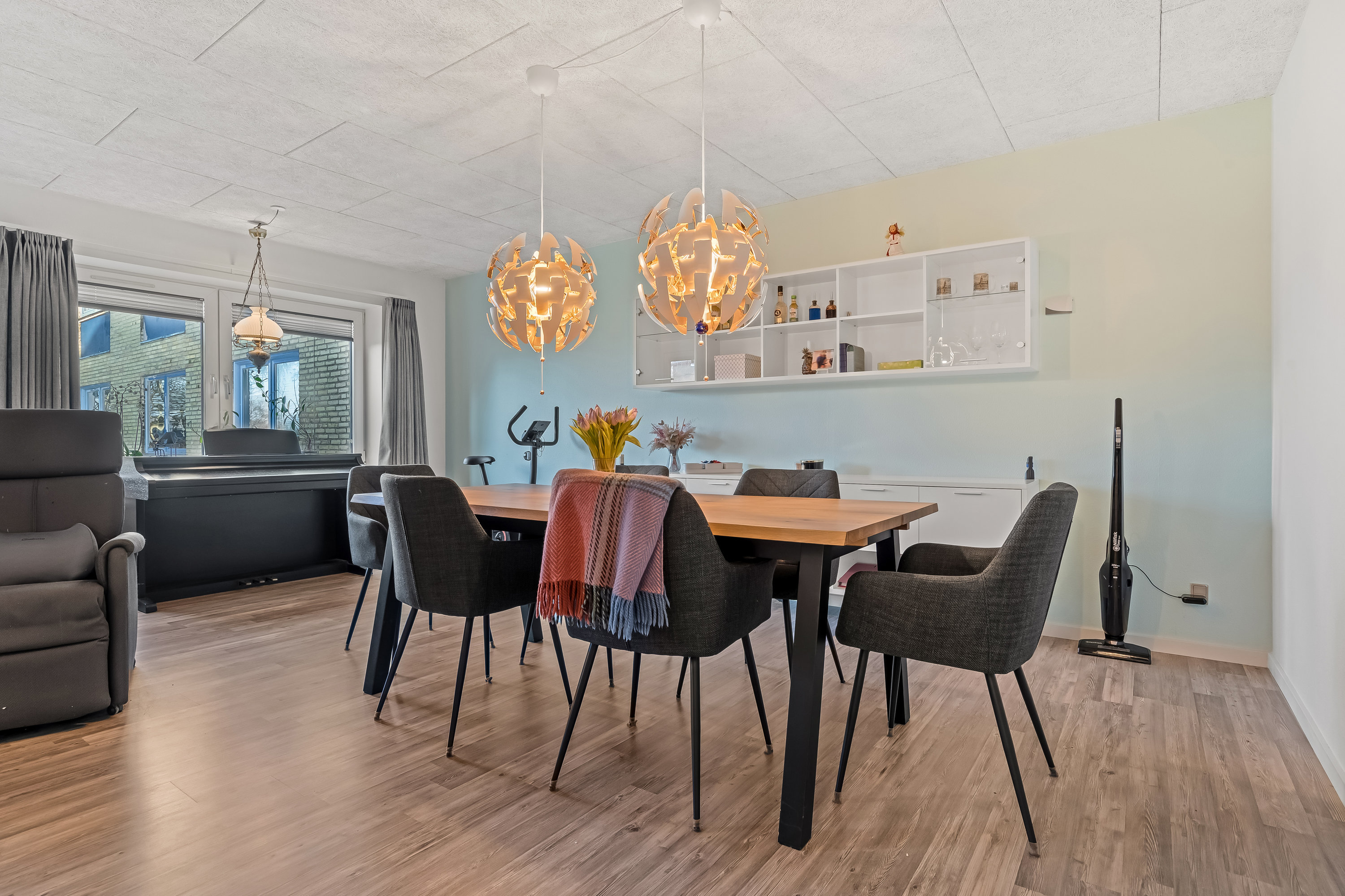 Fremhævet stue billede i fuldskærmstilstand. Billede af Doktorvænget 43, st.. th., 7500 Holstebro