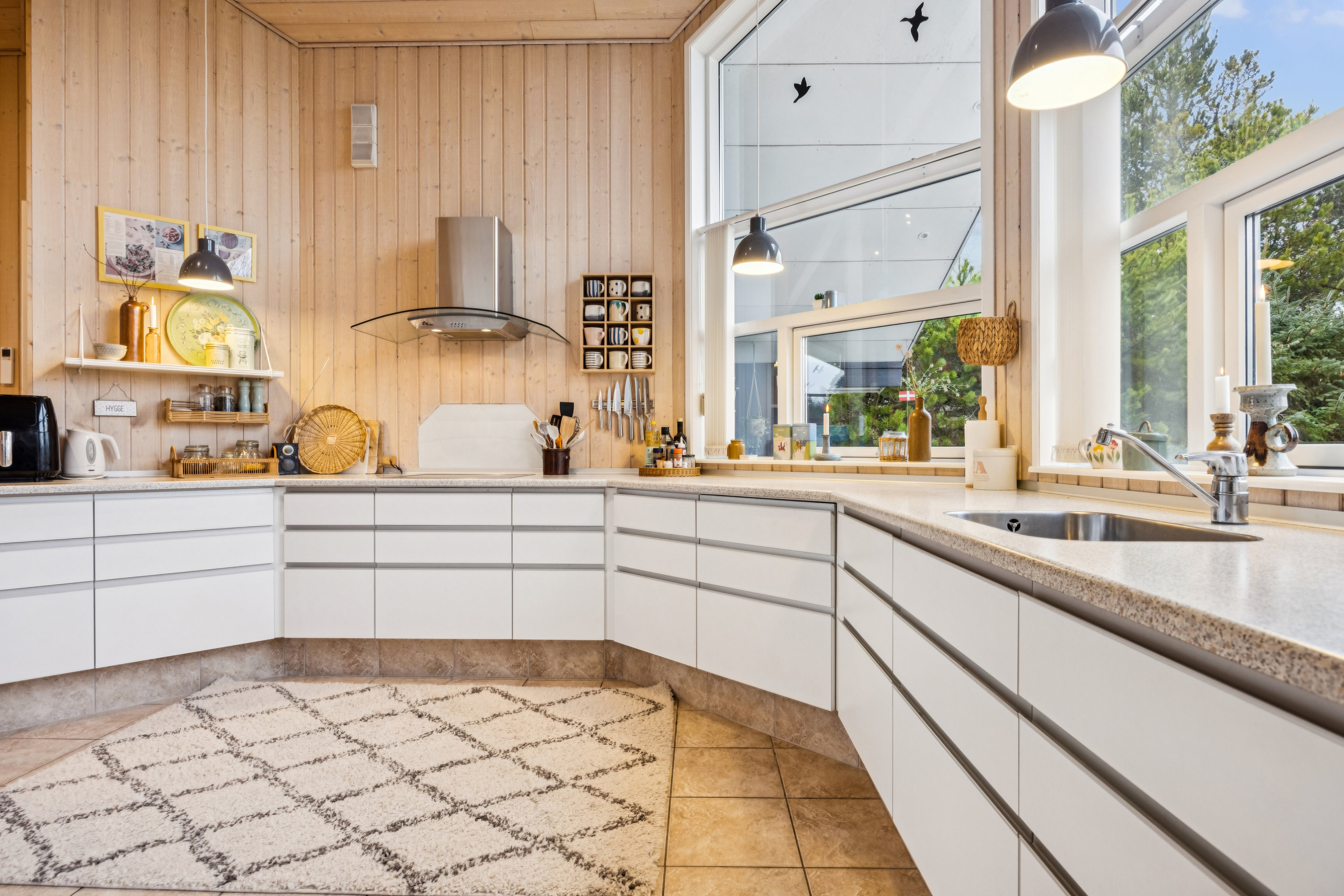 Fremhævet køkken billede i fuldskærmstilstand. Billede af Koldkærgårdsvej 19, 9370 Hals