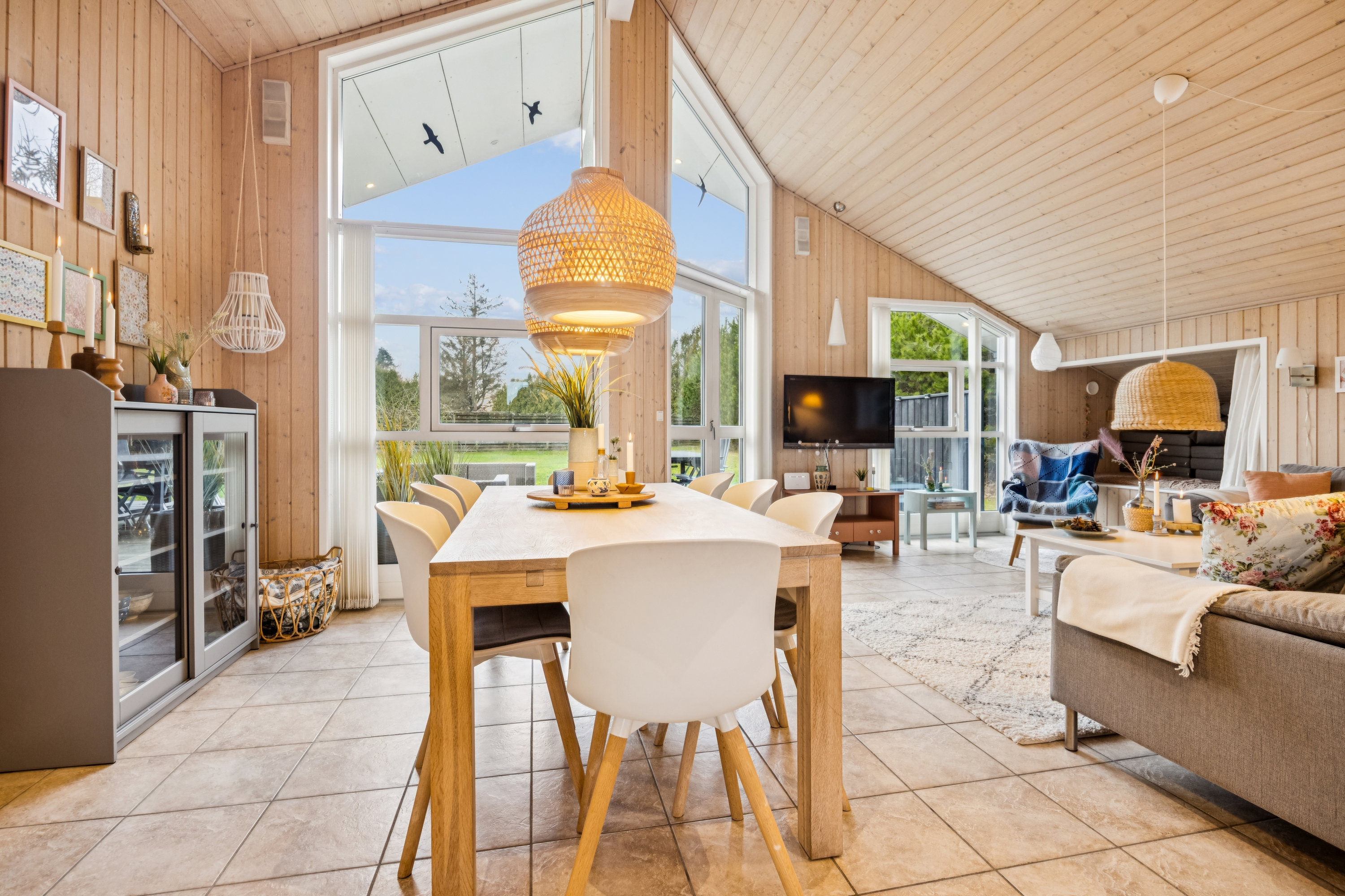 Miniaturebillede 1: spisestue. Billede af Koldkærgårdsvej 19, 9370 Hals