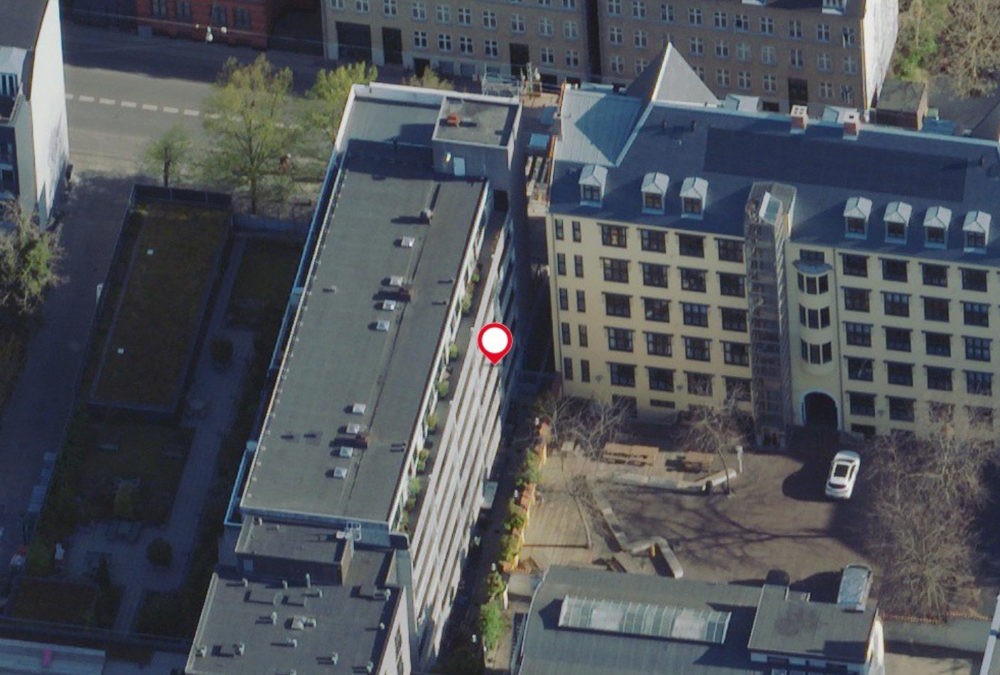 Fremhævet andet billede i fuldskærmstilstand. Billede af Howitzvej 15, 2. 14., 2000 Frederiksberg